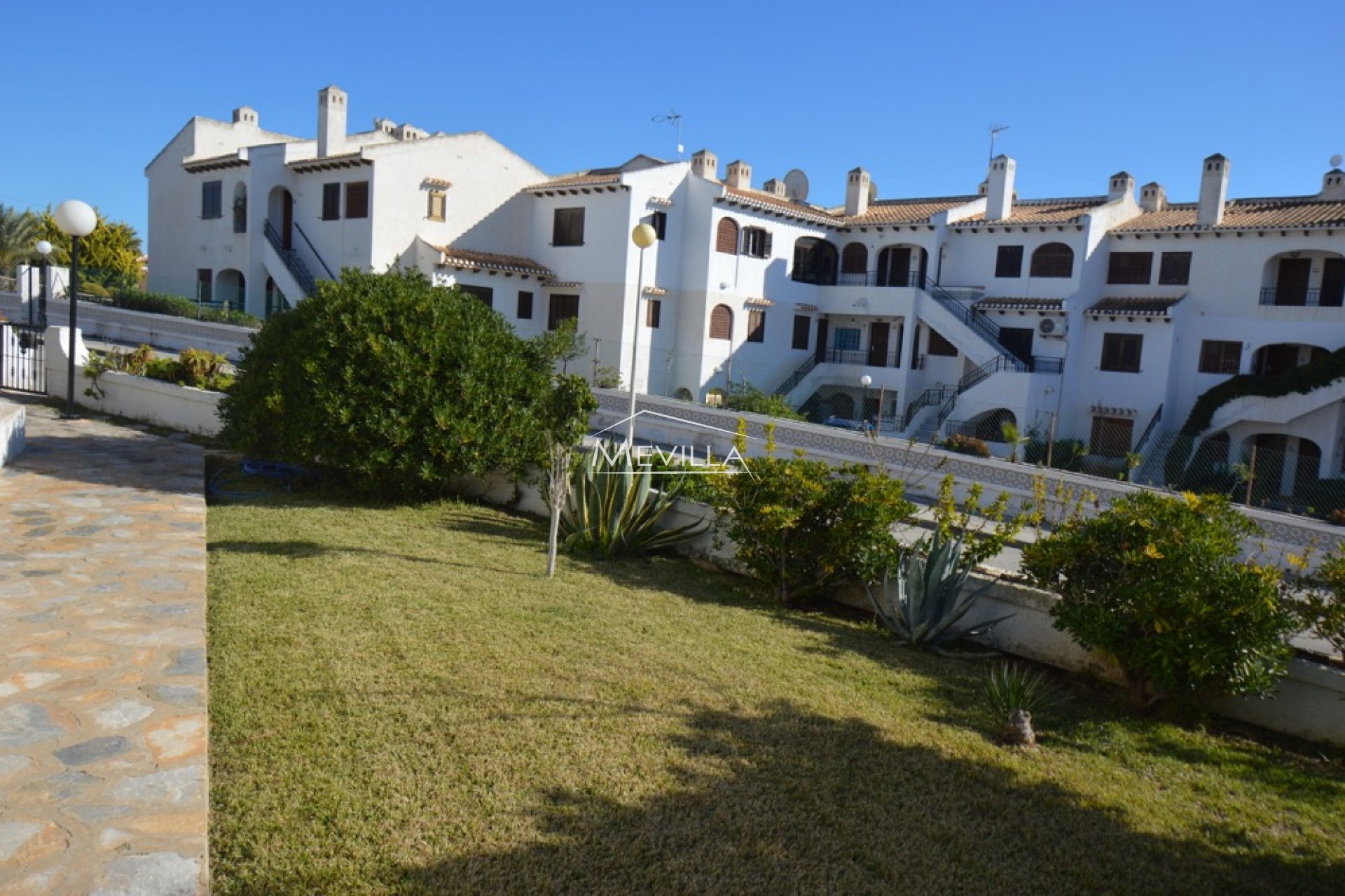 The residencia in Cabo Roig 