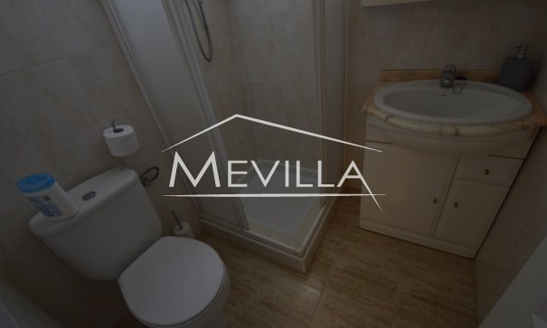Reventas - Chalet / Villa - Orihuela Costa - Mil Palmeras