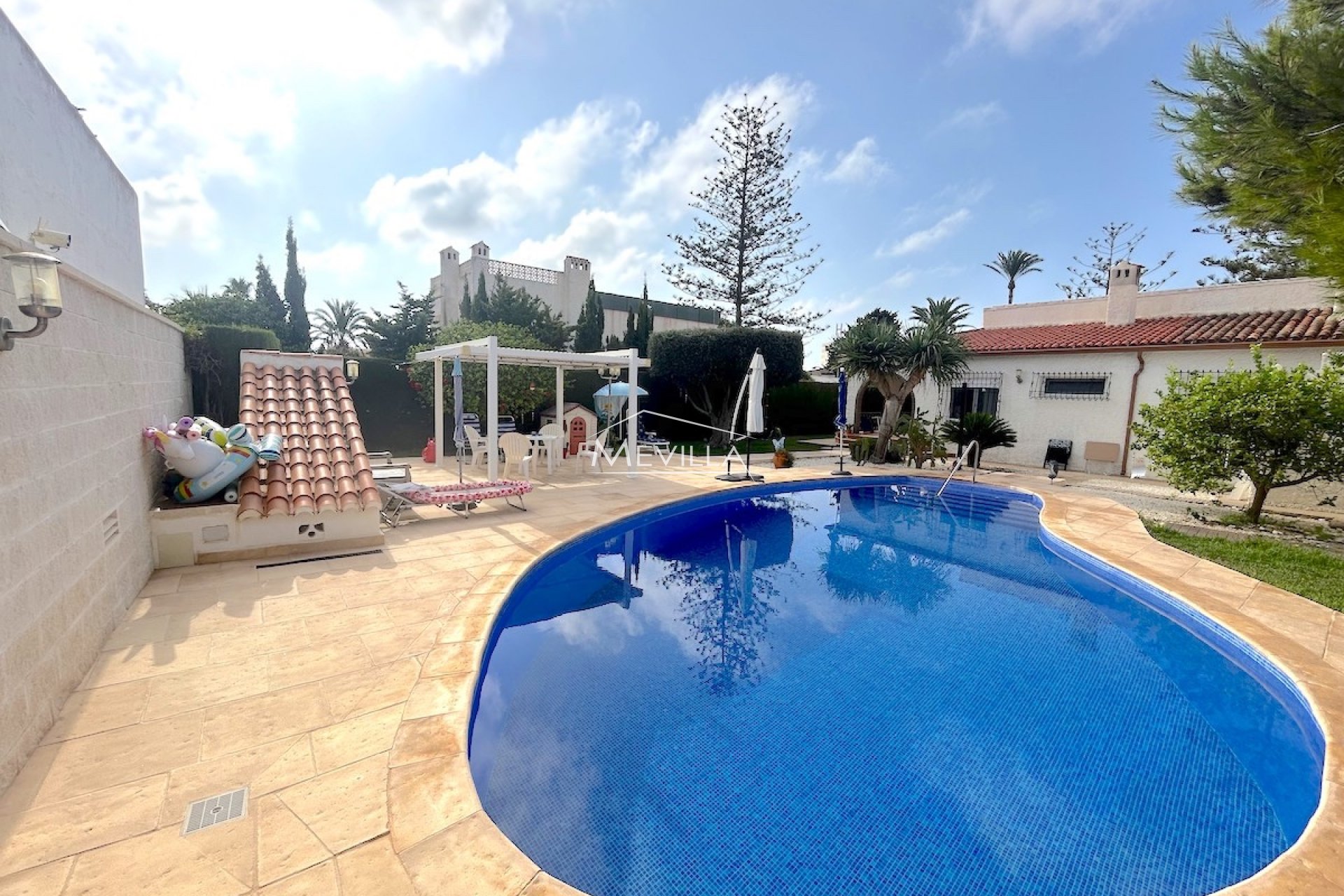 Alquileres - Chalet / Villa - Orihuela Costa - La Zenia