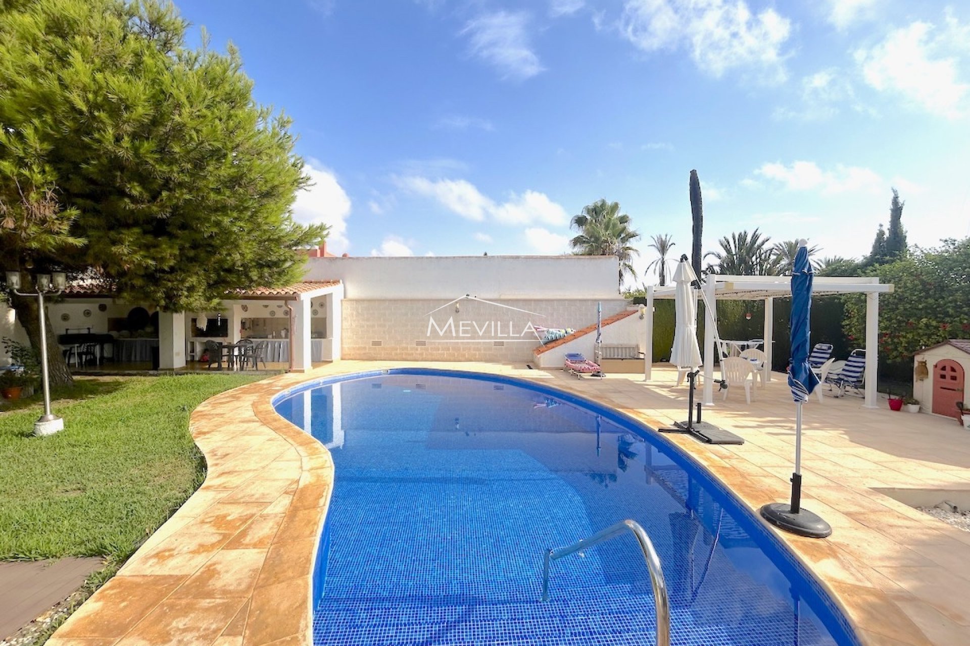 Alquileres - Chalet / Villa - Orihuela Costa - La Zenia