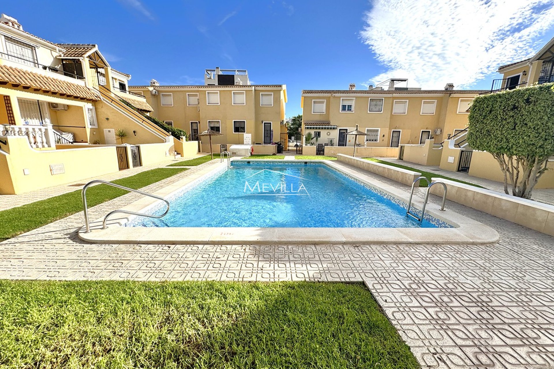 Återförsäljare - Lägenhet - Orihuela Costa - Villamartin