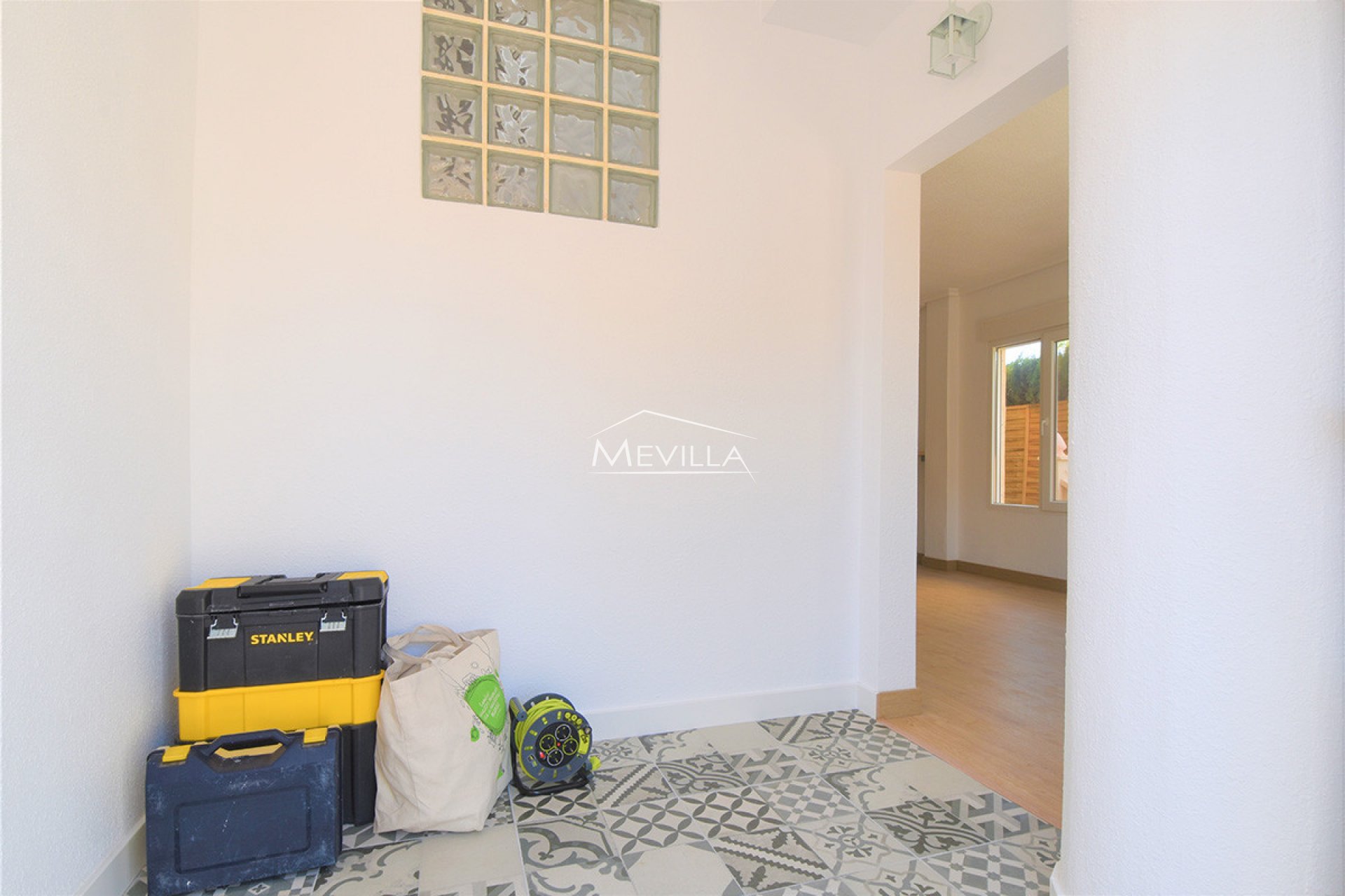 Återförsäljare -  - Orihuela Costa - La Zenia