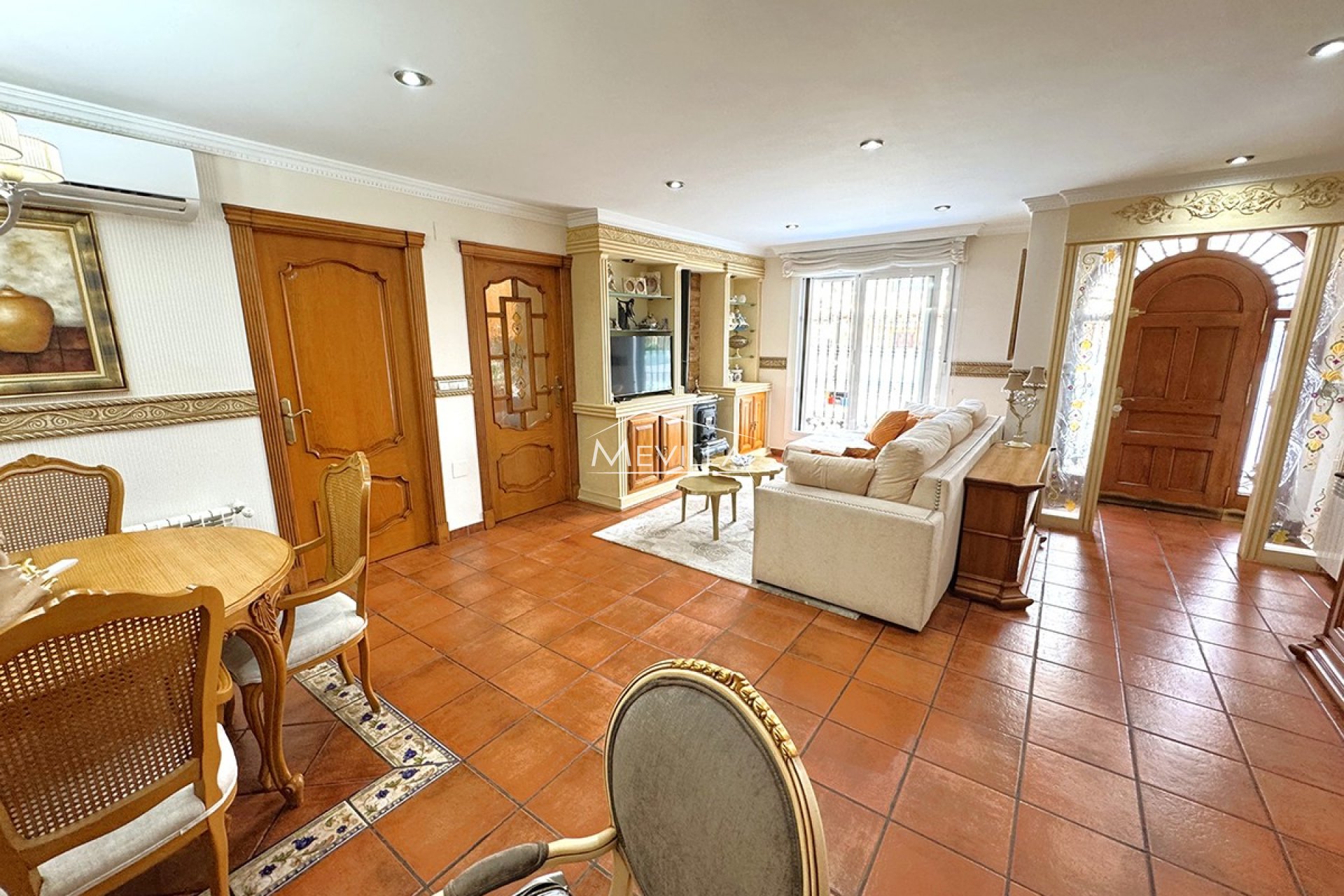 Återförsäljare -  - Orihuela Costa - La Zenia