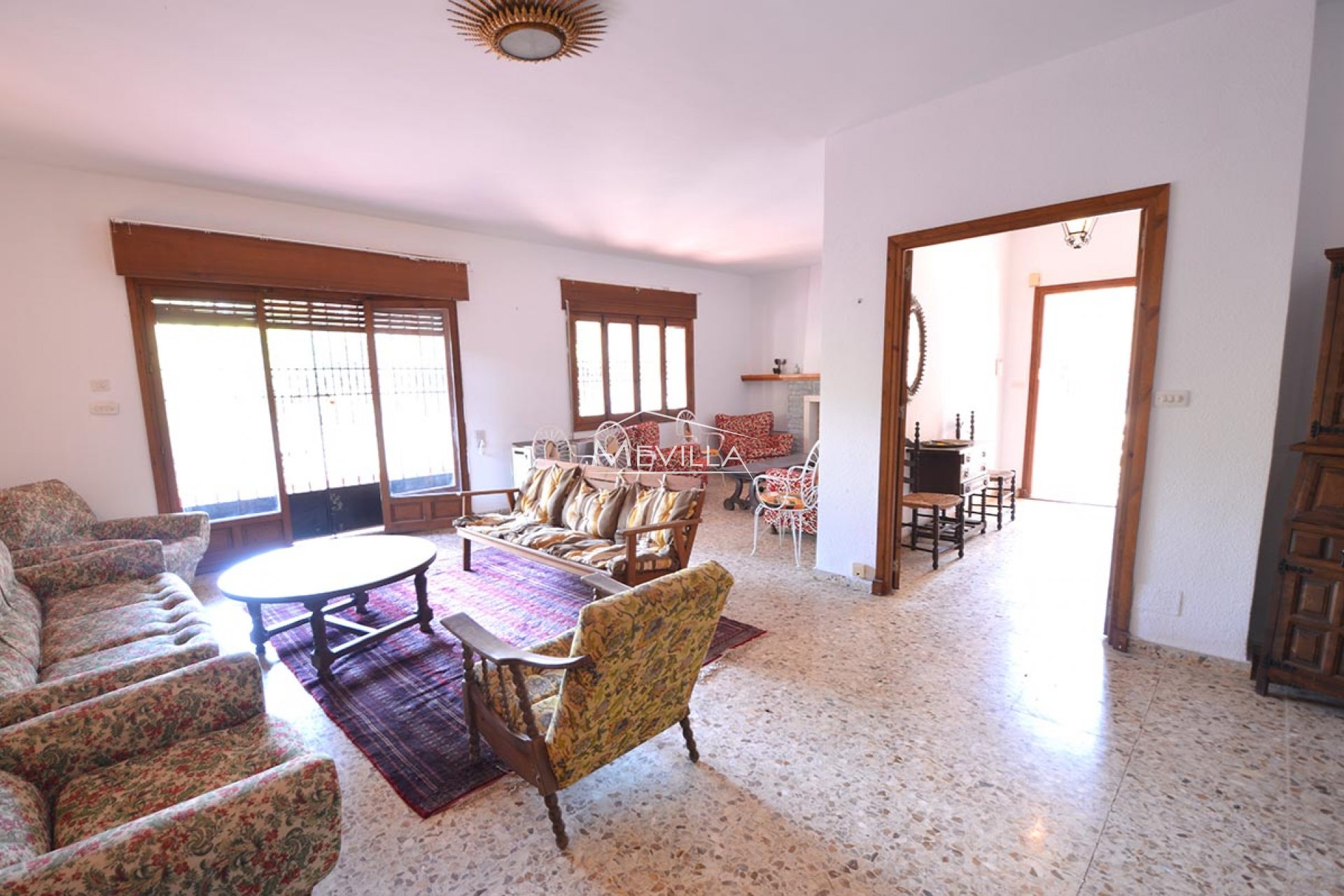 Återförsäljare - Plot - Orihuela Costa - Campoamor