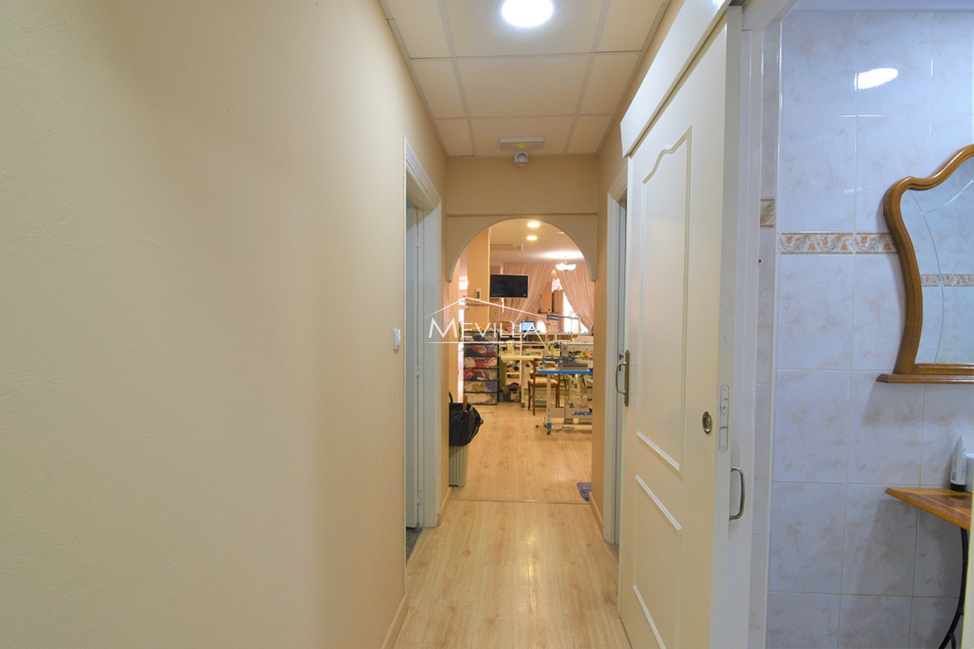 Återförsäljare -  - Torrevieja