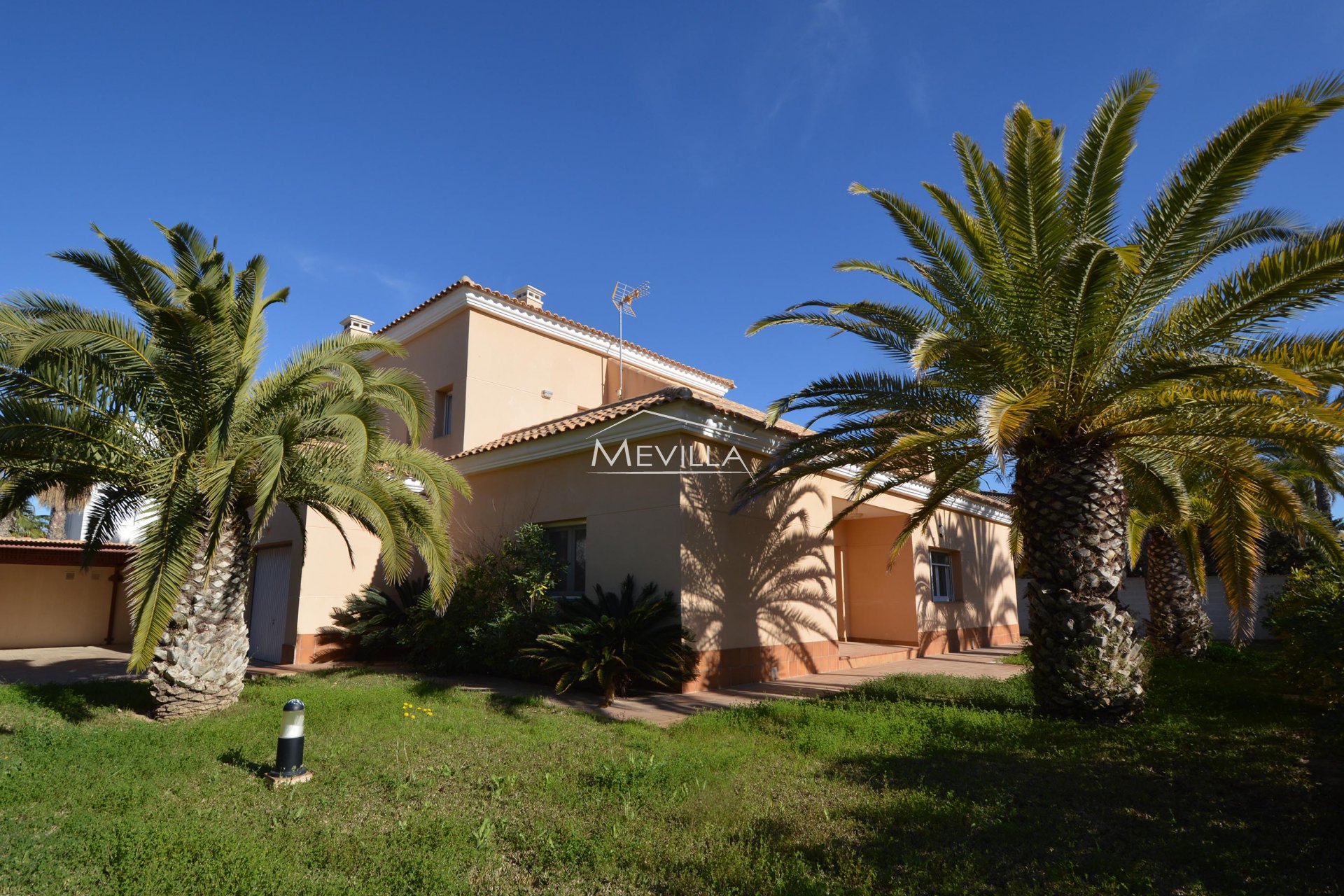 Återförsäljare - Villa - Orihuela Costa - Cabo Roig