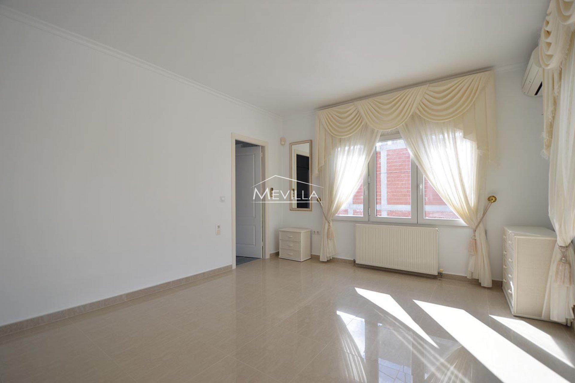 Återförsäljare - Villa - Orihuela Costa - Cabo Roig