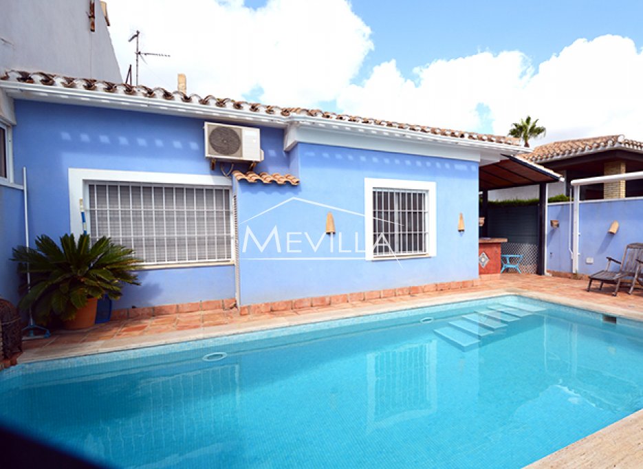 Återförsäljare - Villa - Orihuela Costa - Campoamor