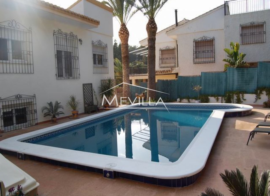 Återförsäljare - Villa - Orihuela Costa - Campoamor