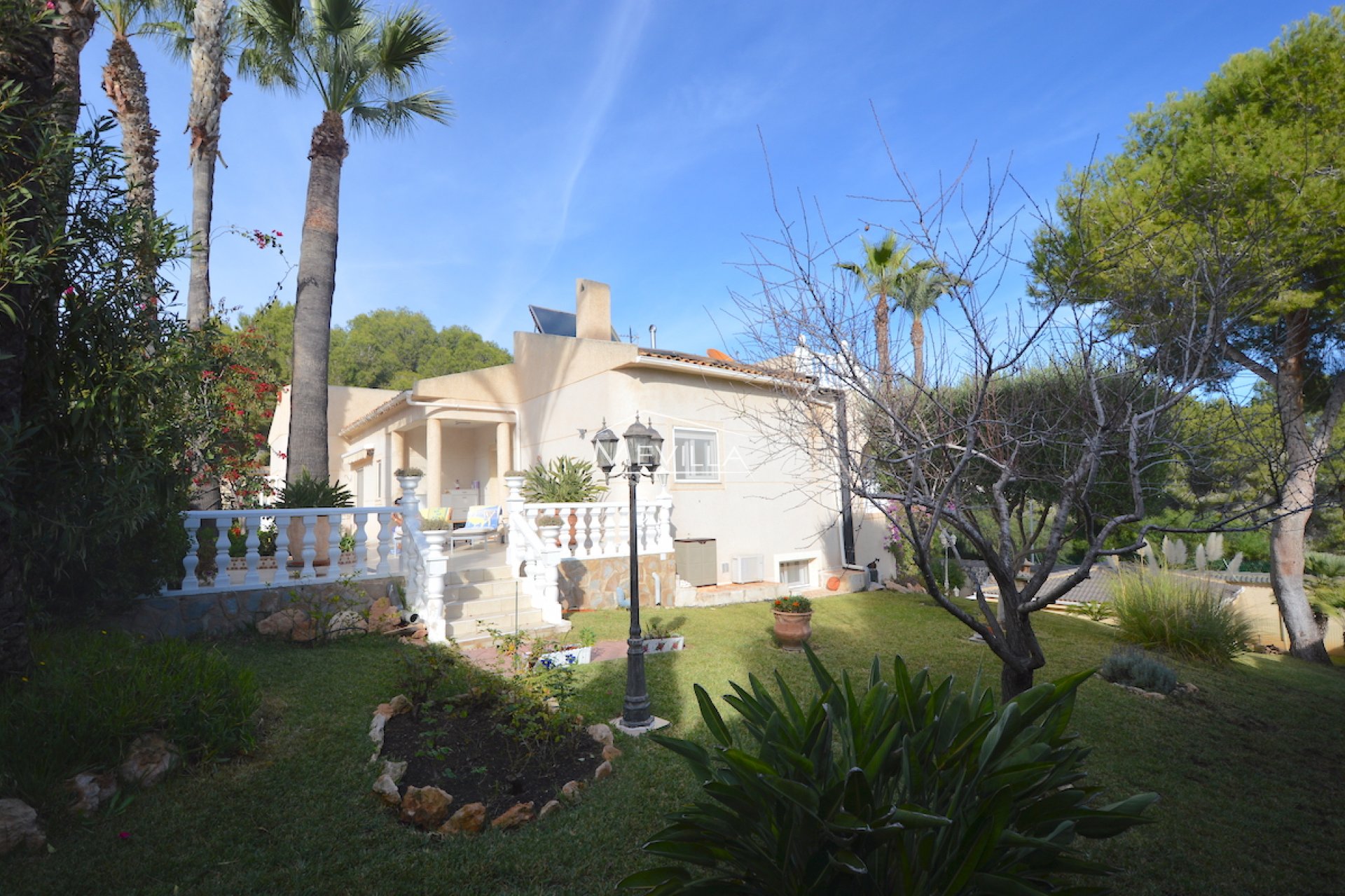 Återförsäljare - Villa - Orihuela Costa - Campoamor