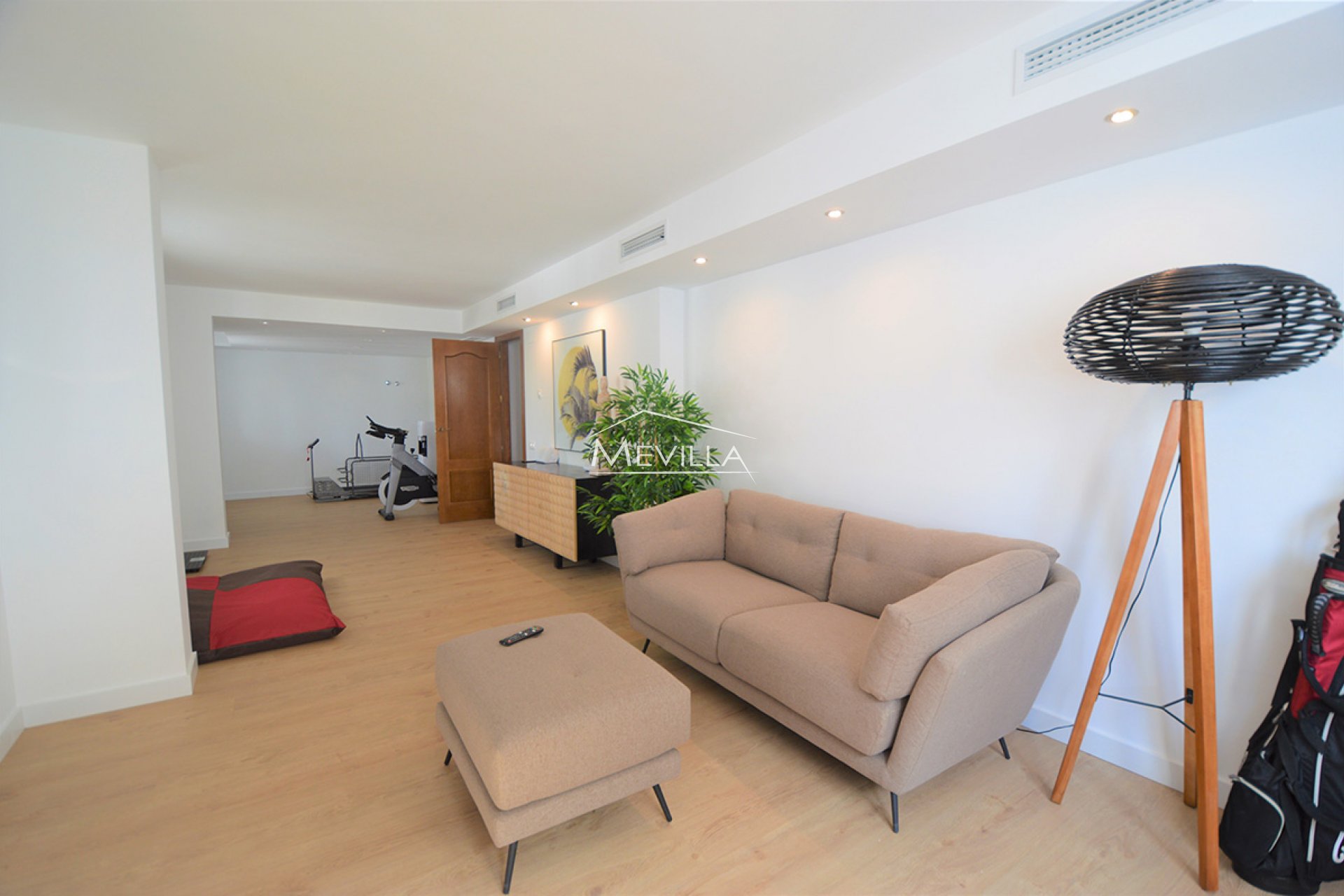 Återförsäljare - Villa - Orihuela Costa - Campoamor