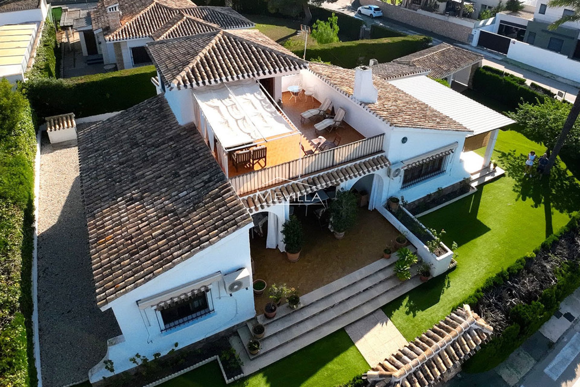 Återförsäljare - Villa - Orihuela Costa - Campoamor