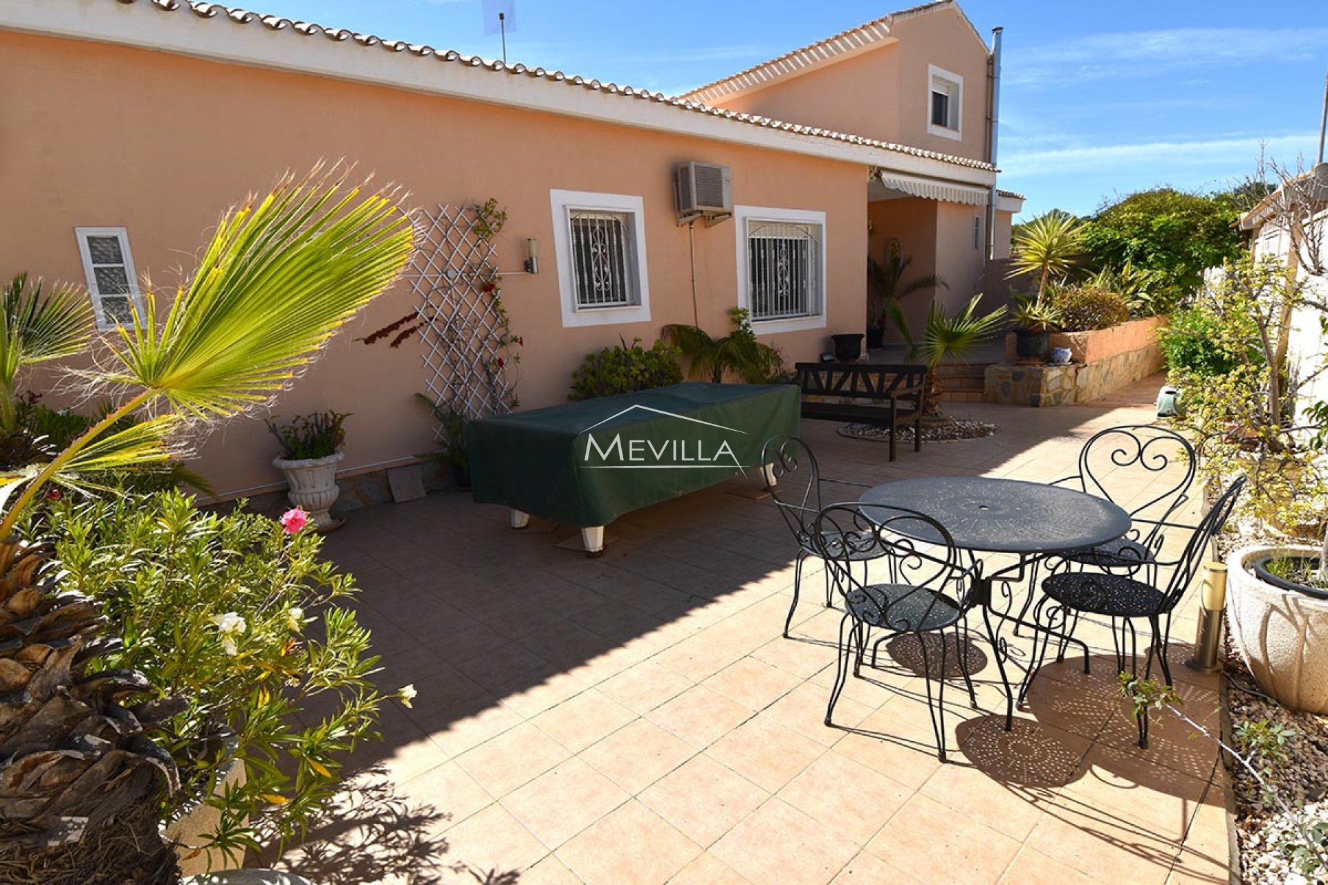 Återförsäljare - Villa - Orihuela Costa - Campoamor