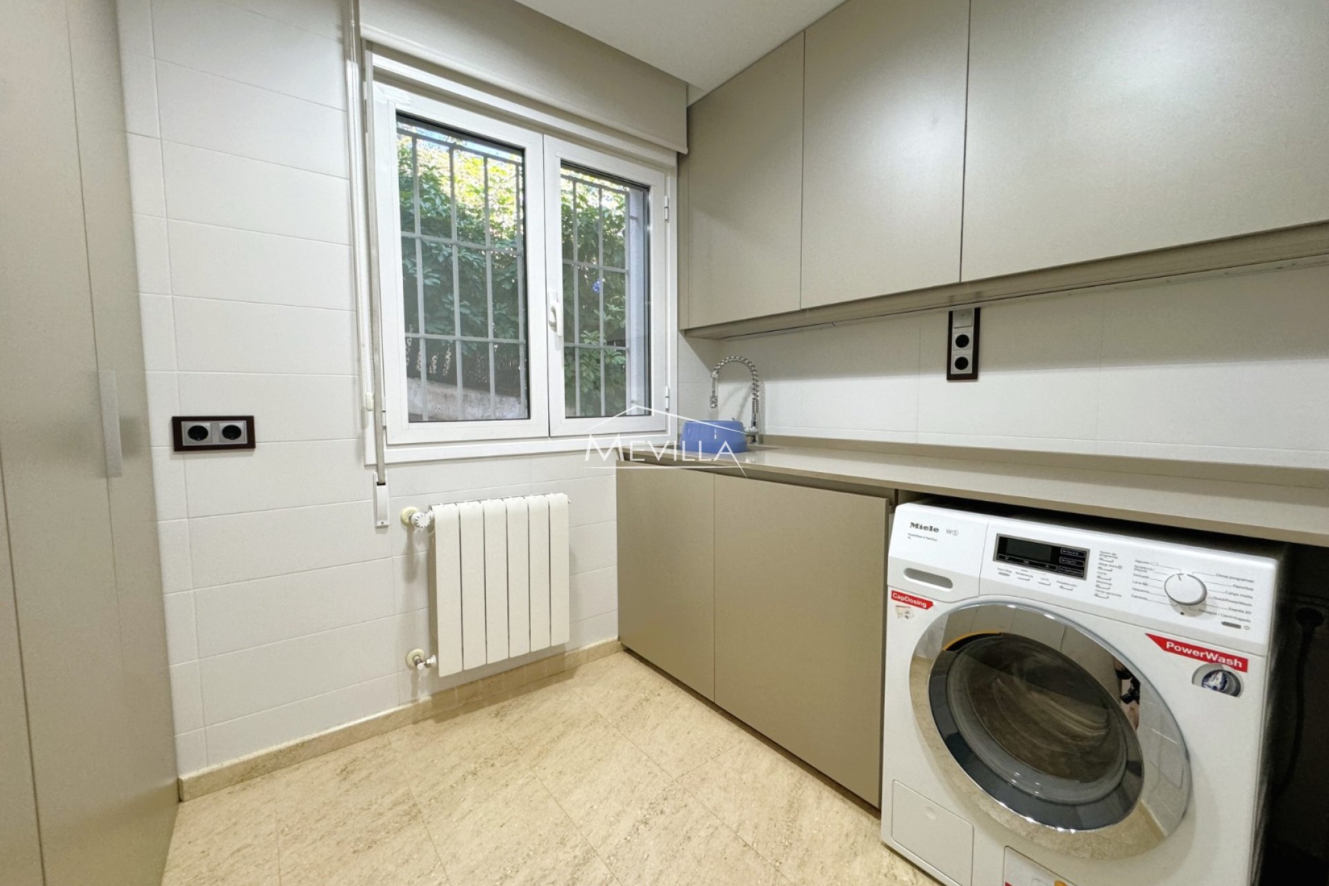 Återförsäljare - Villa - Orihuela Costa - Campoamor