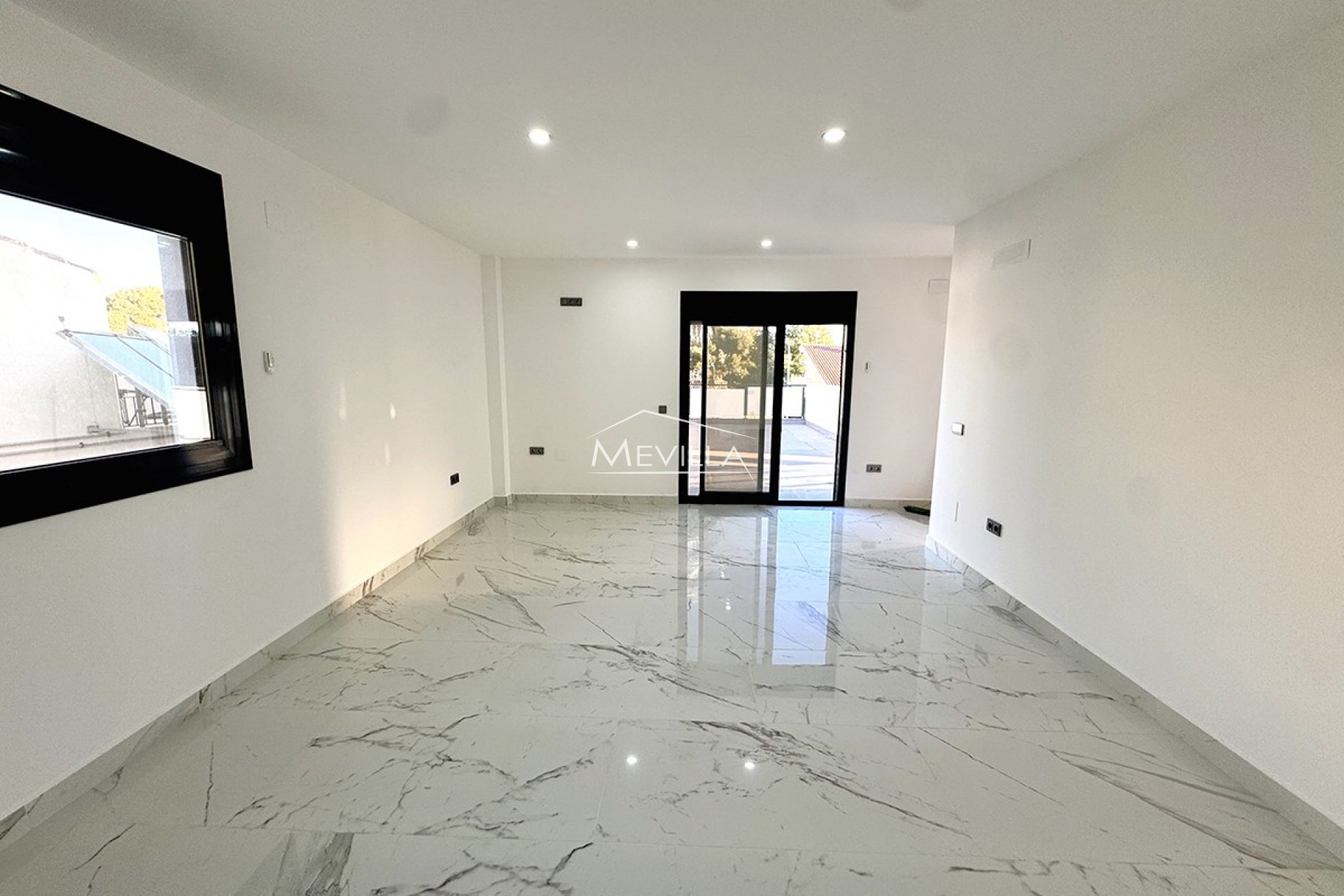 Återförsäljare - Villa - Orihuela Costa - Campoamor