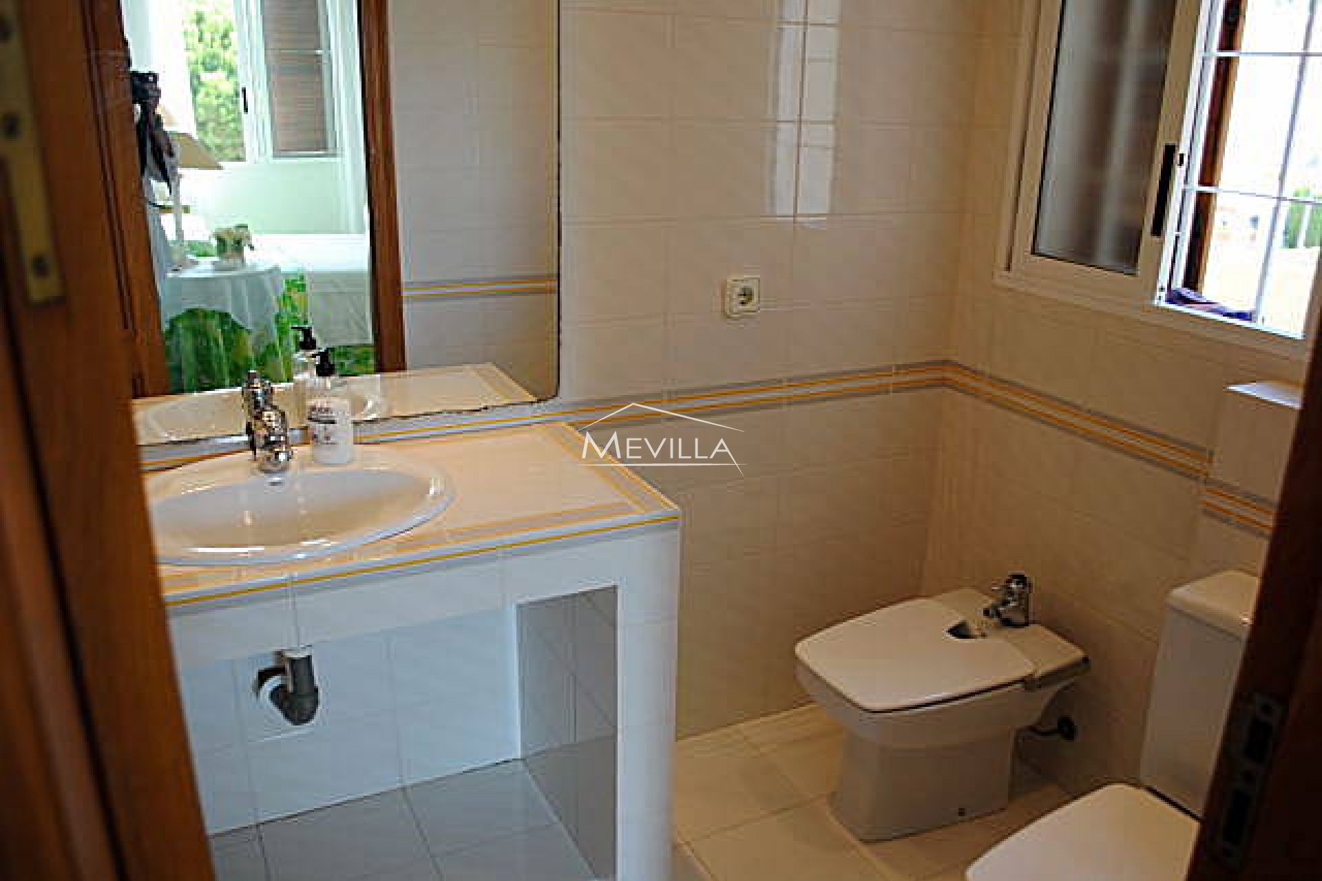 Återförsäljare - Villa - Orihuela Costa - Campoamor