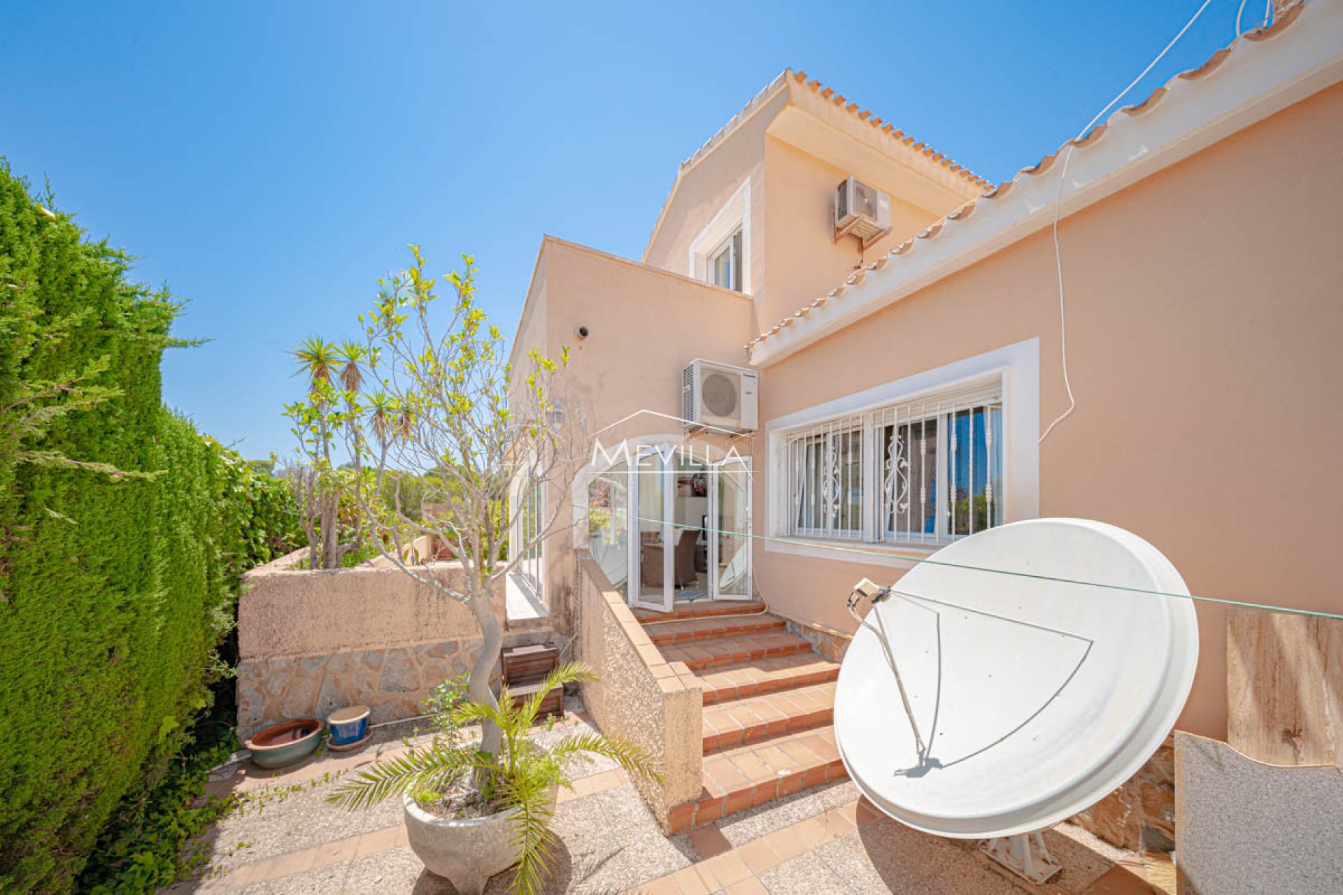 Återförsäljare - Villa - Orihuela Costa - Campoamor
