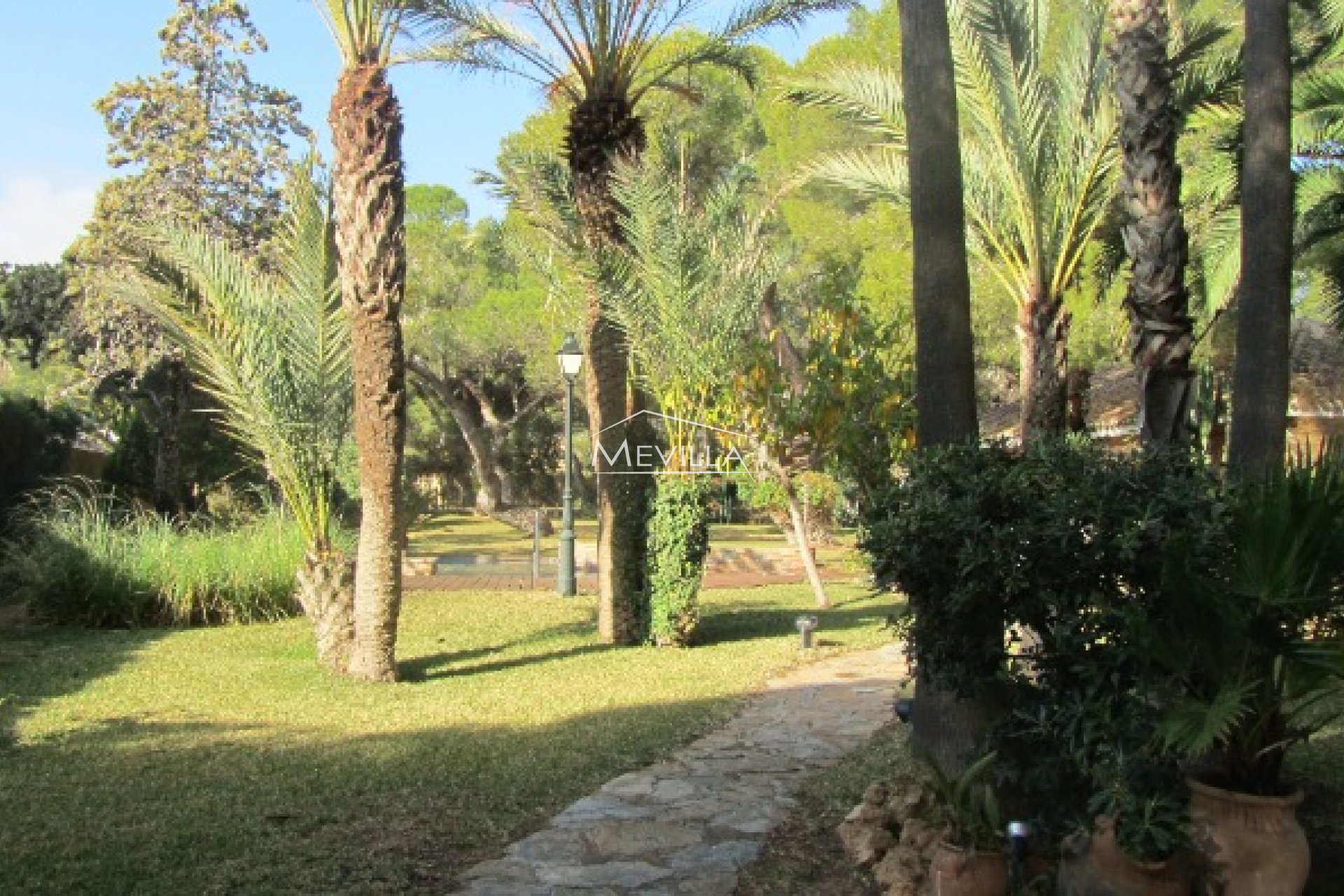 Återförsäljare - Villa - Orihuela Costa - Campoamor