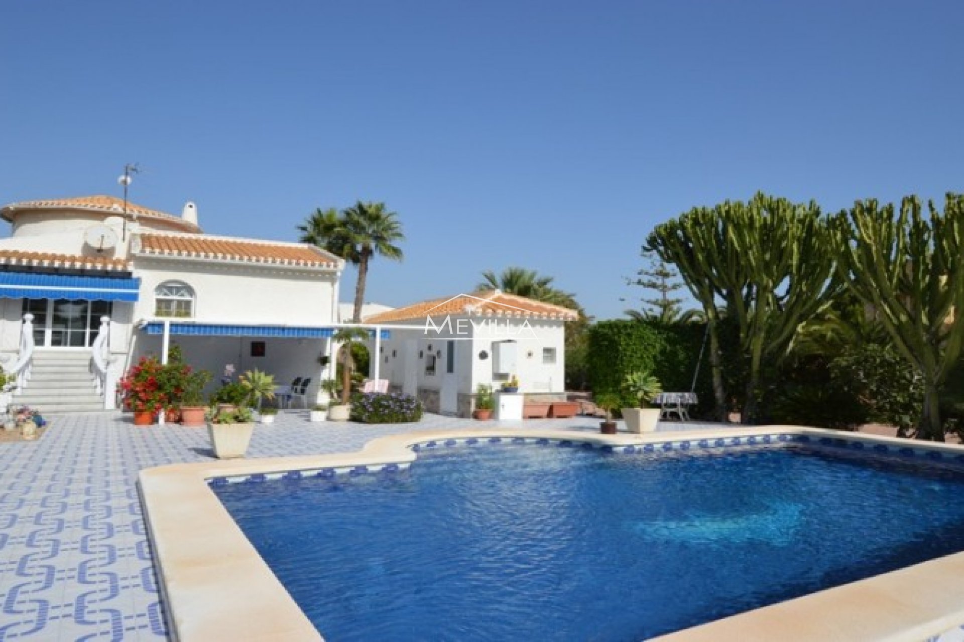 Återförsäljare - Villa - Orihuela Costa - La Zenia