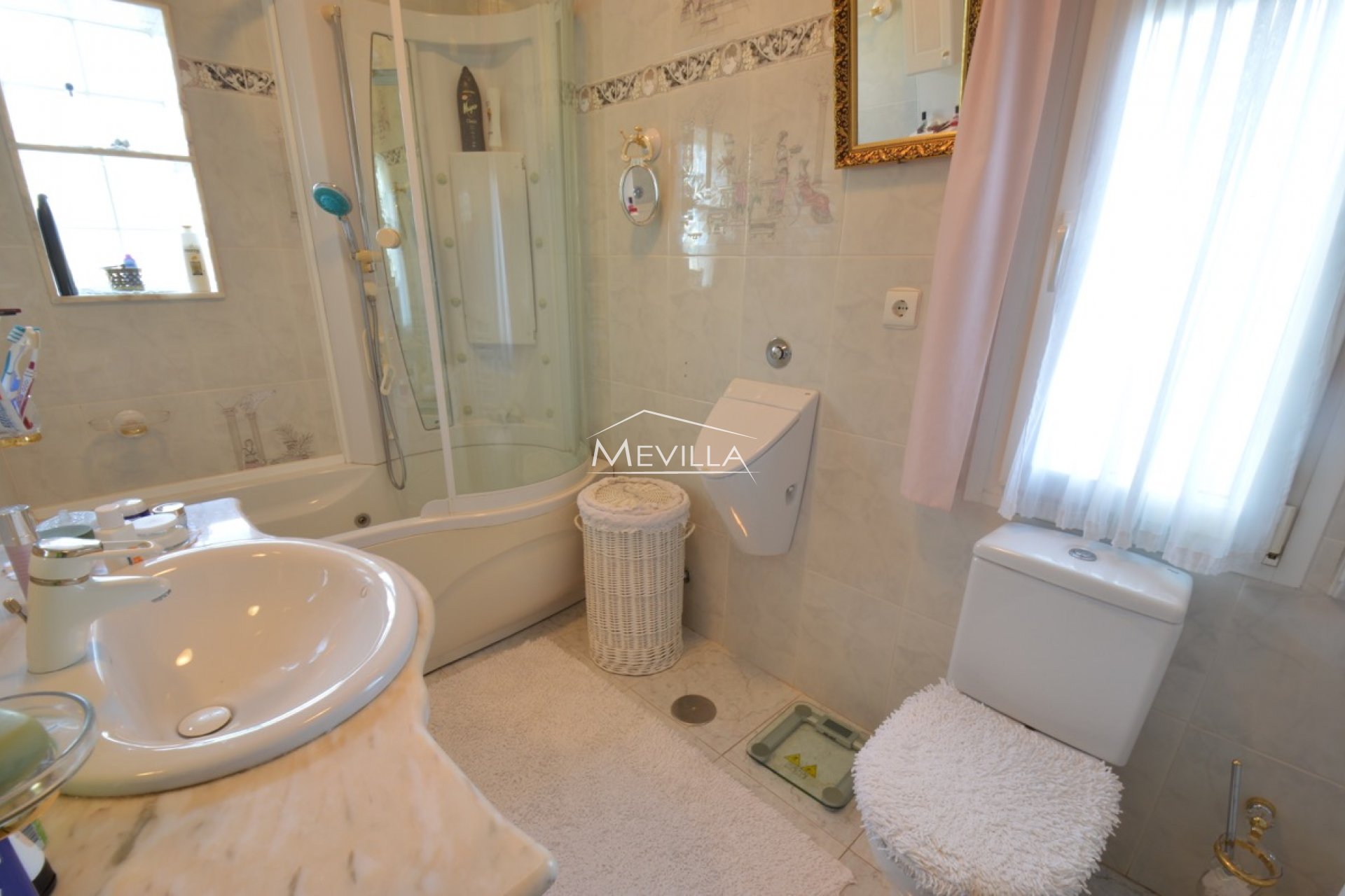 Återförsäljare - Villa - Orihuela Costa - La Zenia