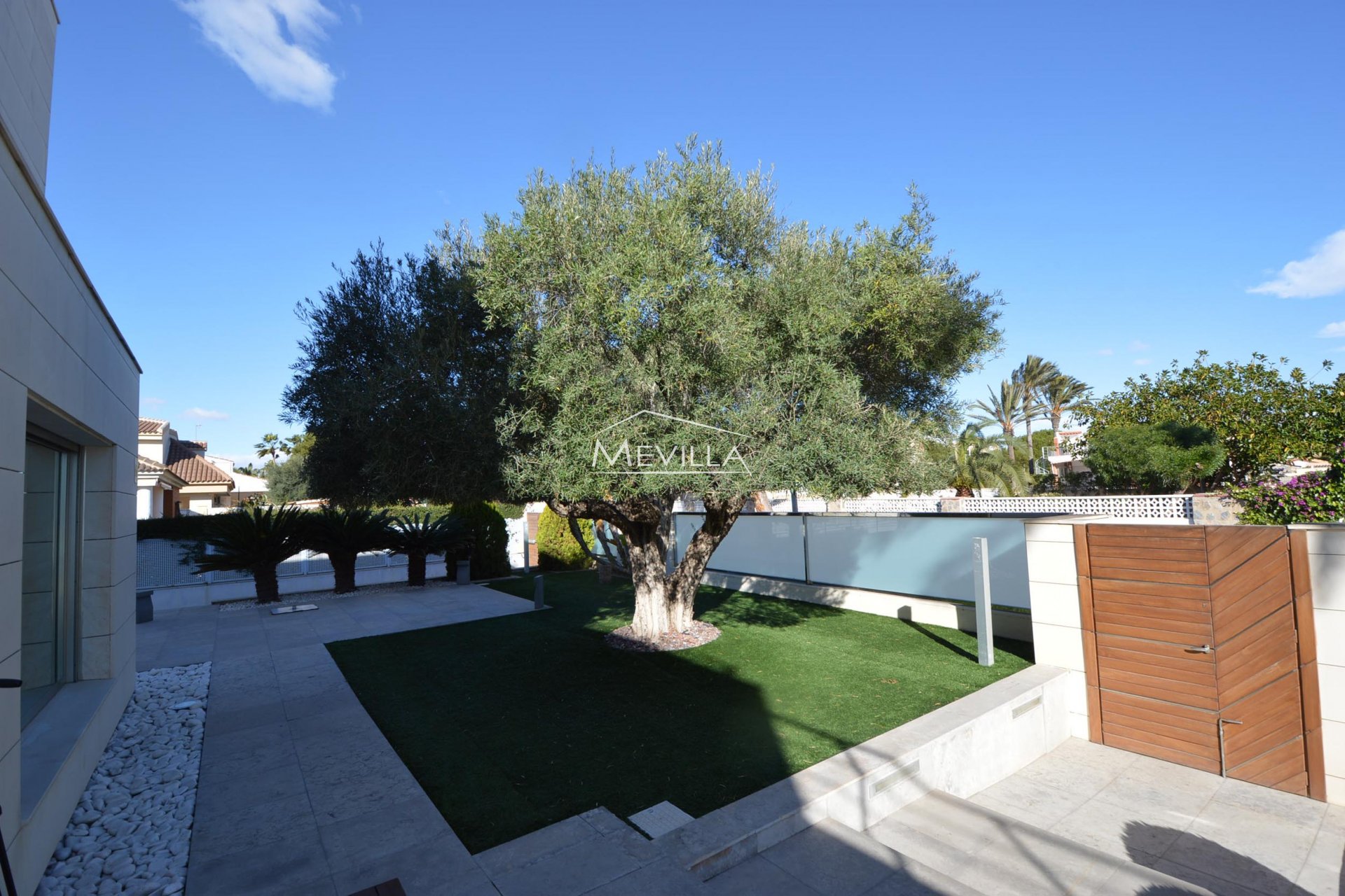 Återförsäljare - Villa - Orihuela Costa - La Zenia