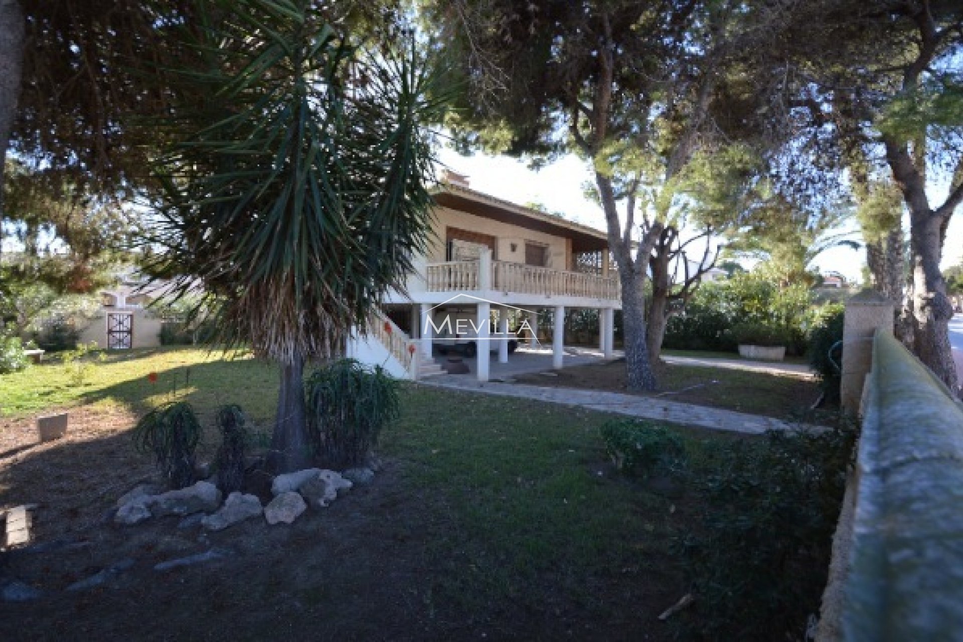 Återförsäljare - Villa - Orihuela Costa - La Zenia