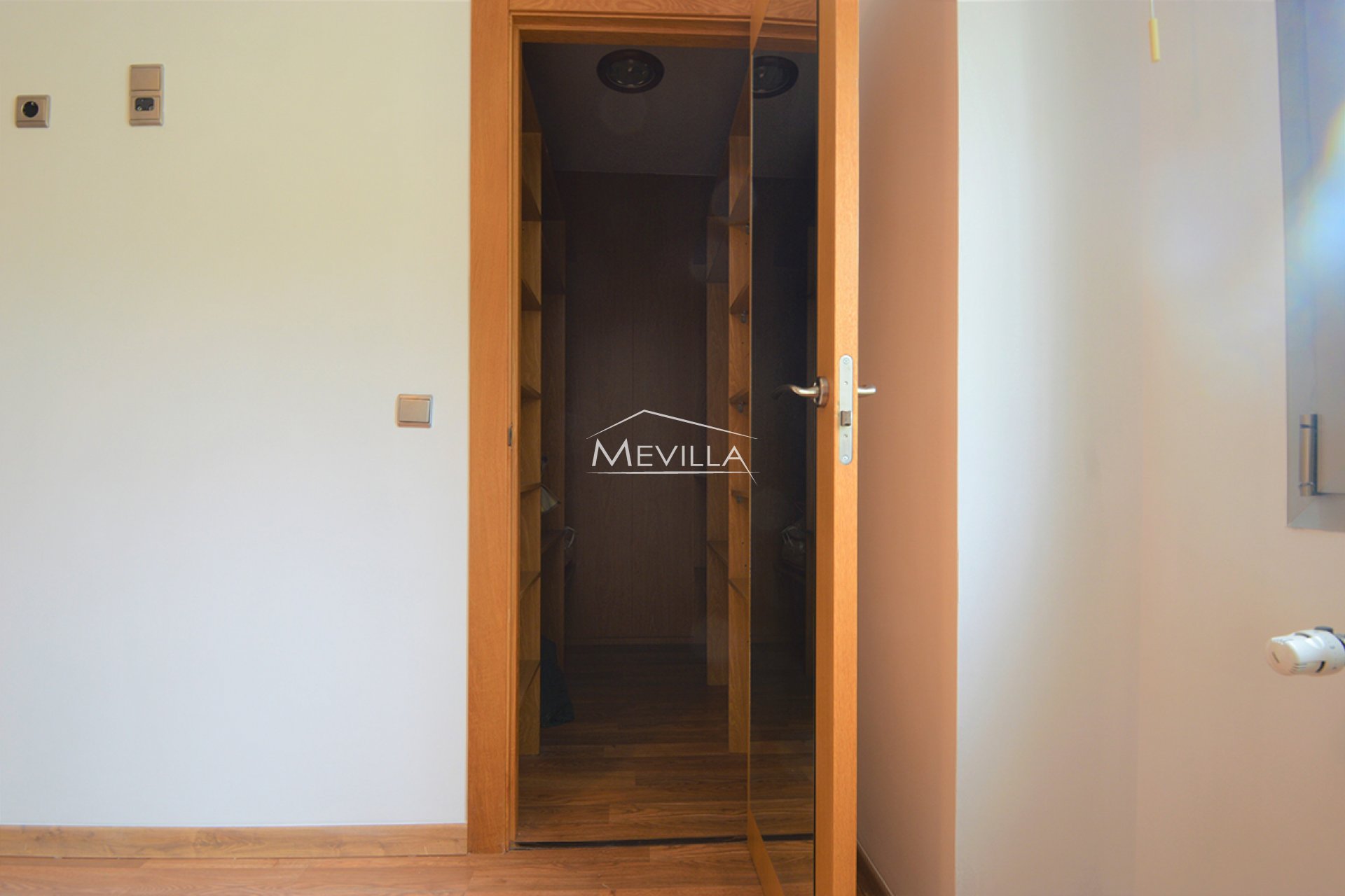 Återförsäljare - Villa - Orihuela Costa - La Zenia