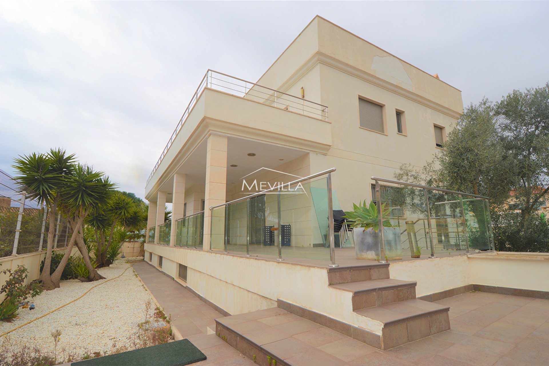 Återförsäljare - Villa - Orihuela Costa - La Zenia