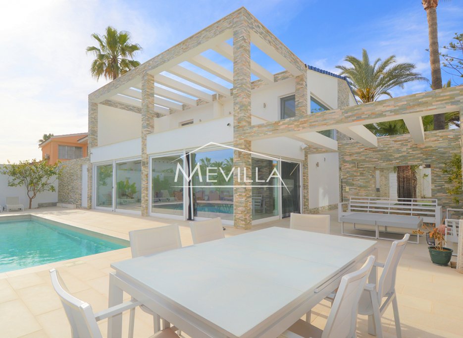 Återförsäljare - Villa - Orihuela Costa - La Zenia