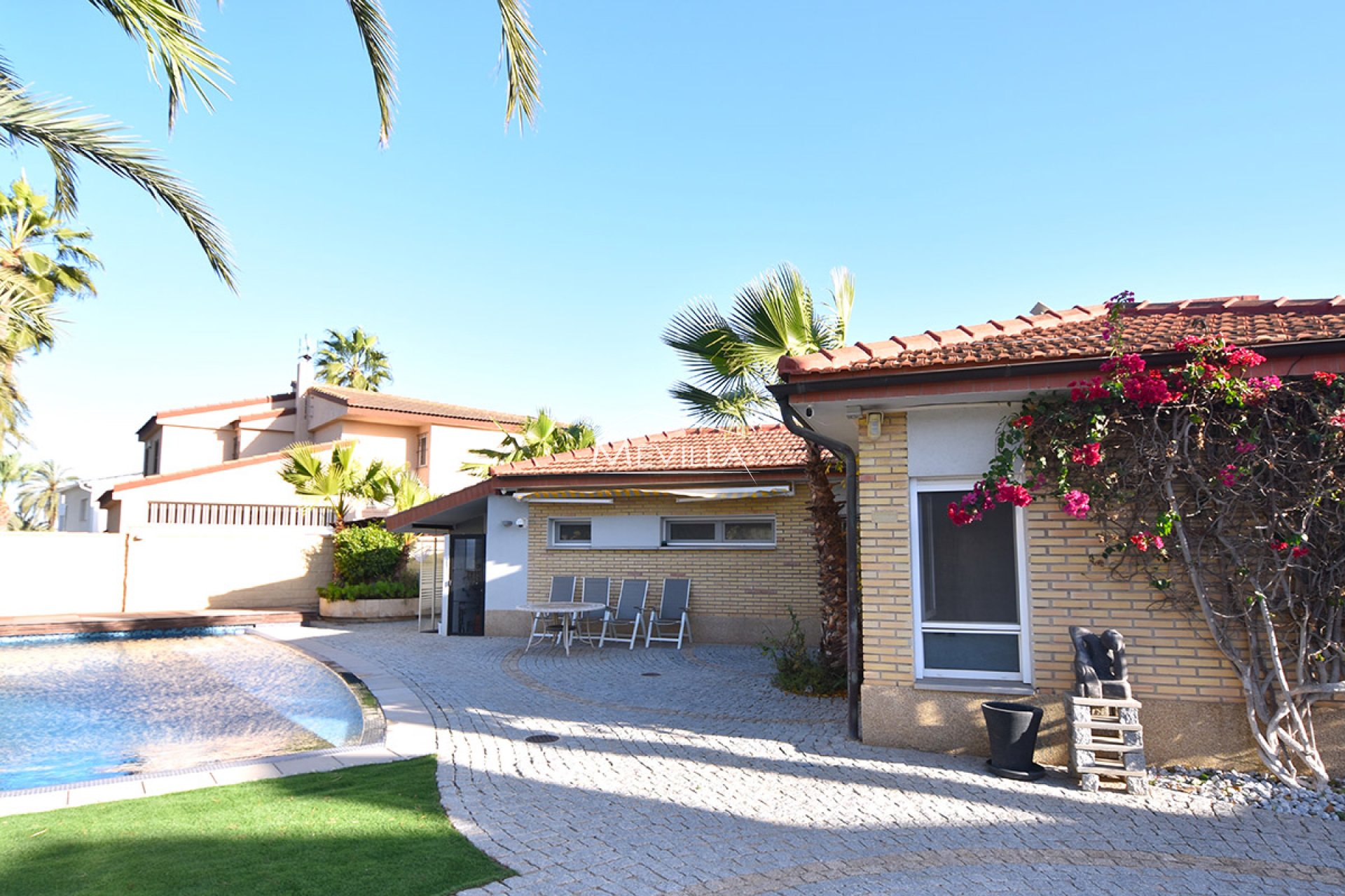 Återförsäljare - Villa - Orihuela Costa - La Zenia