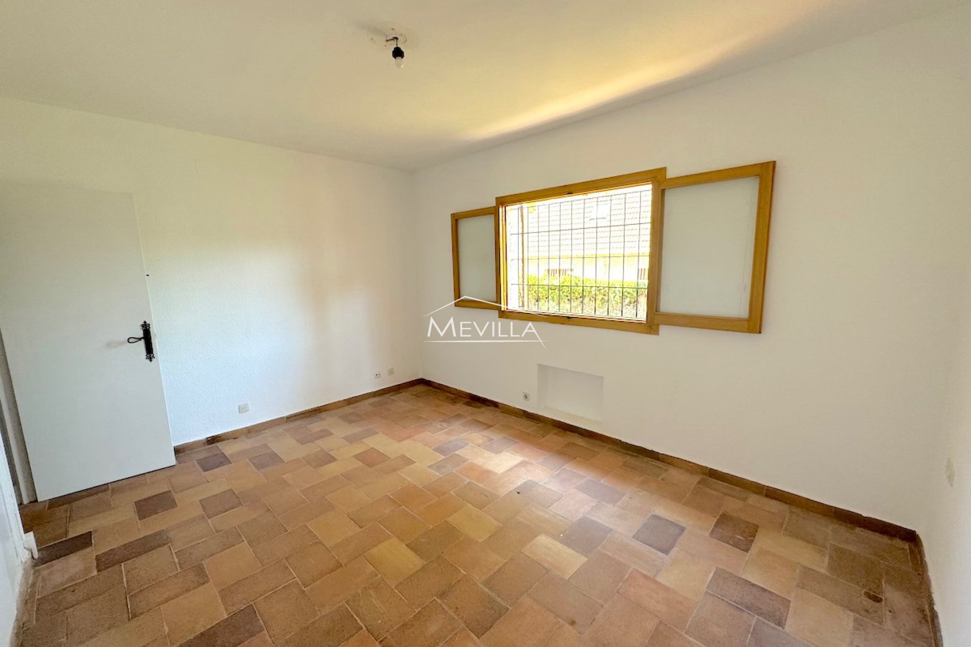 Återförsäljare - Villa - Orihuela Costa - La Zenia