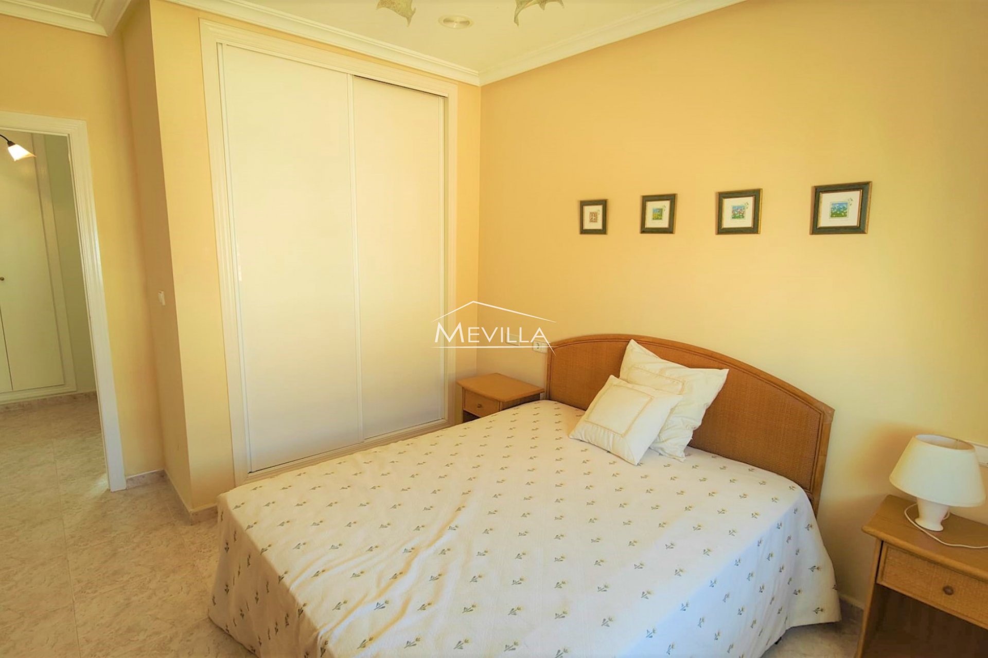 Återförsäljare - Villa - Orihuela Costa - La Zenia