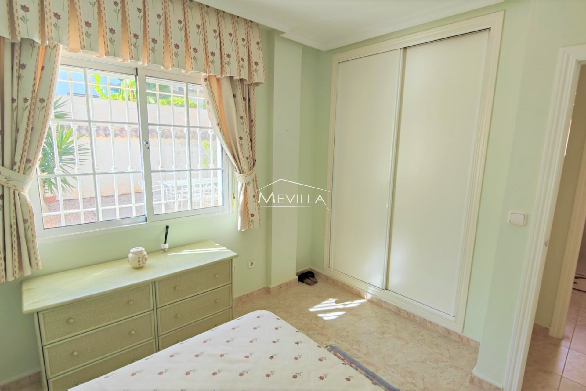 Återförsäljare - Villa - Orihuela Costa - La Zenia