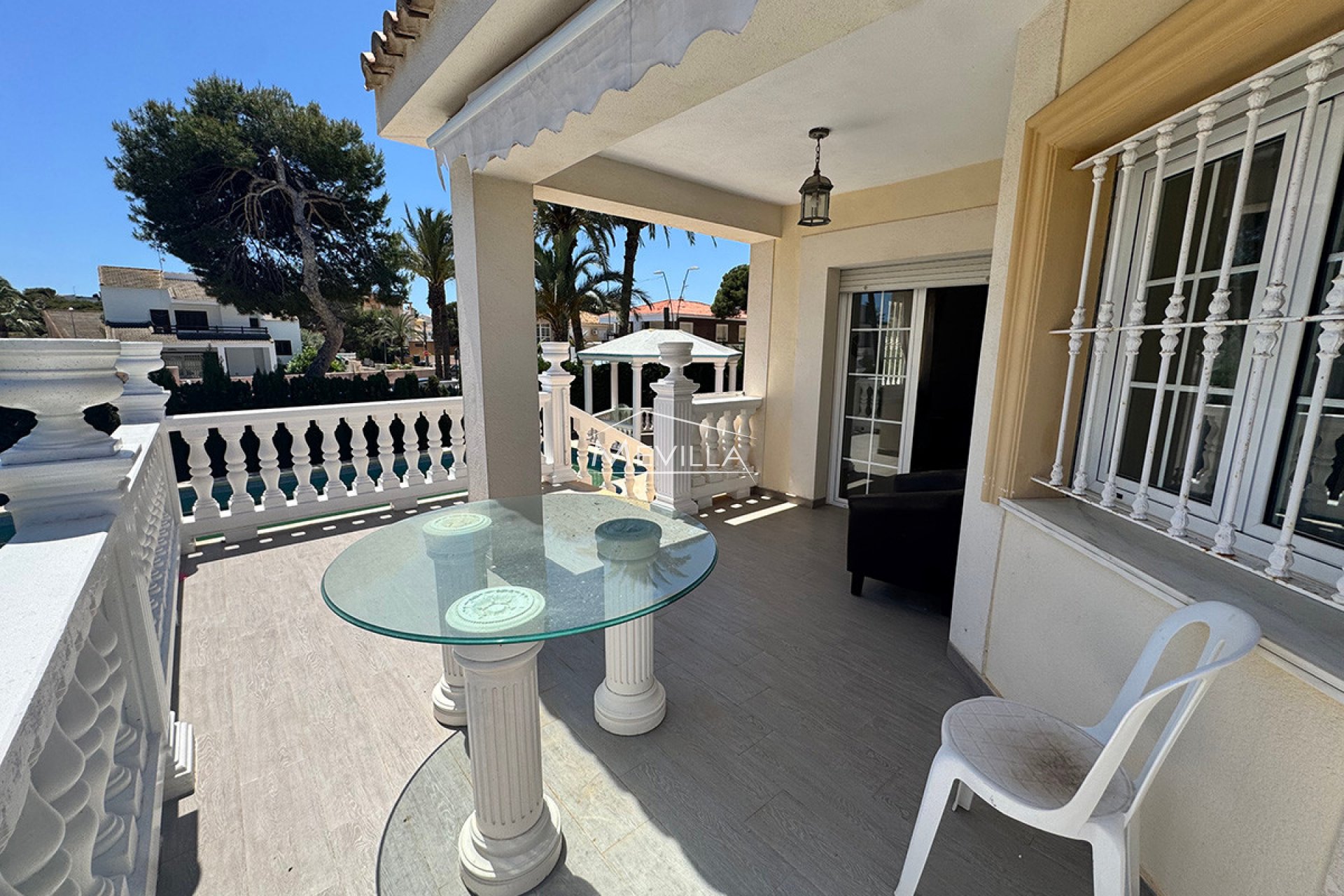 Återförsäljare - Villa - Orihuela Costa - La Zenia