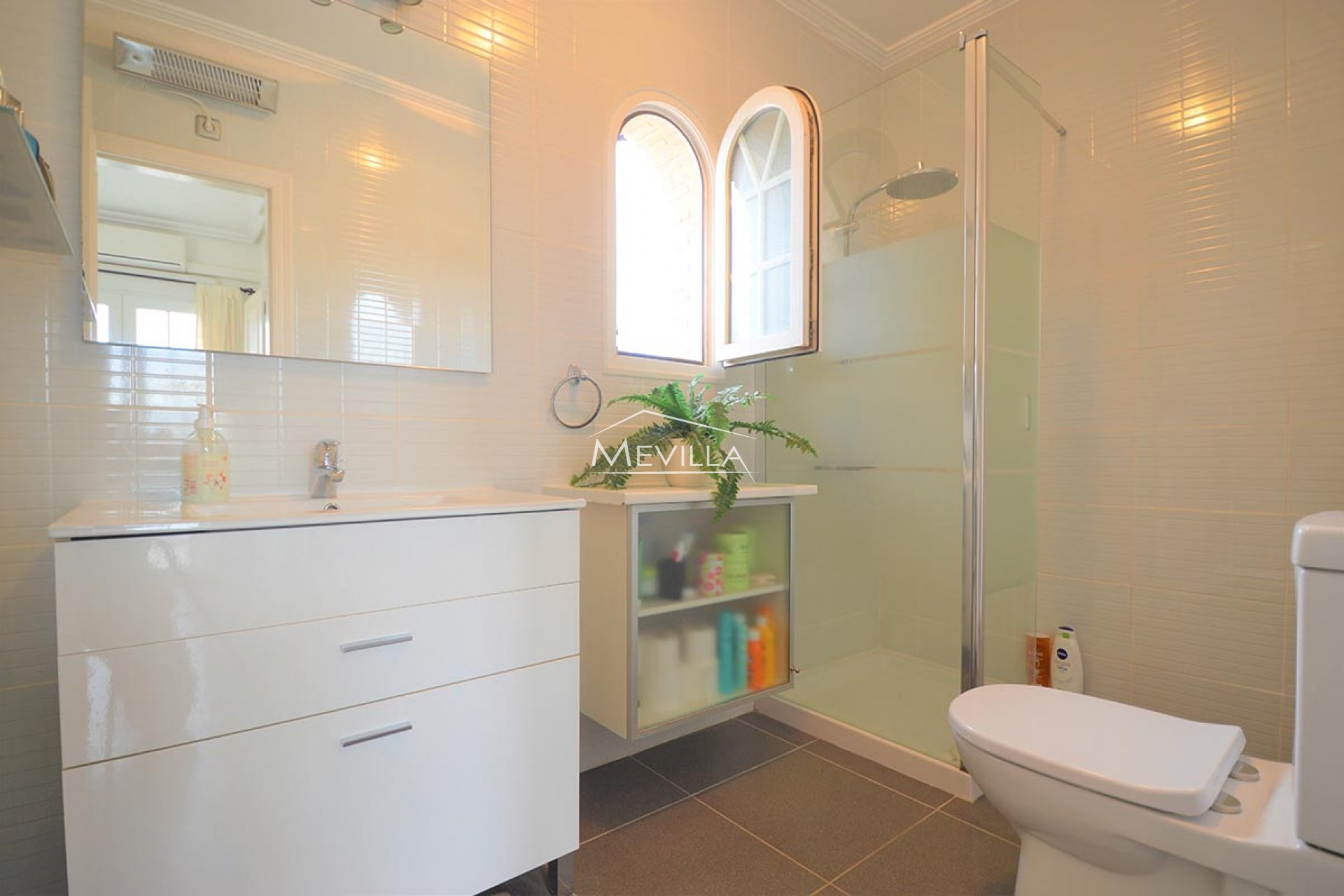 Återförsäljare - Villa - Orihuela Costa - Playa Flamenca