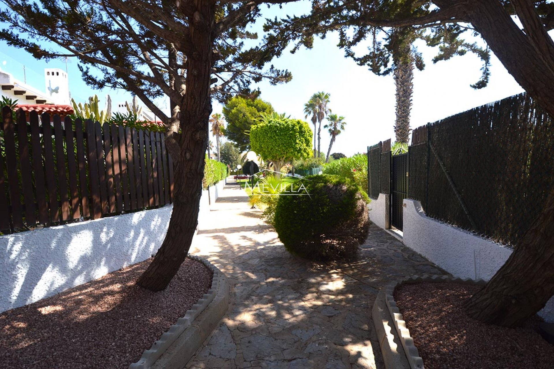 Återförsäljare - Villa - Orihuela Costa - Playa Flamenca