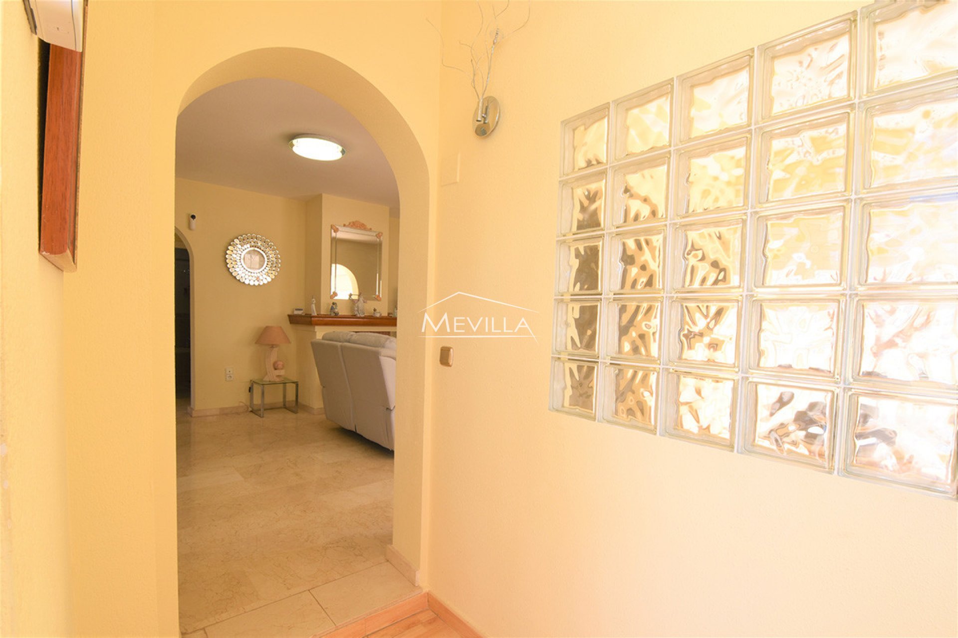 Återförsäljare - Villa - Orihuela Costa - Playa Flamenca