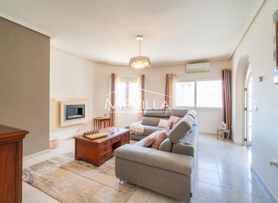 Återförsäljare - Villa - Orihuela Costa - Playa Flamenca