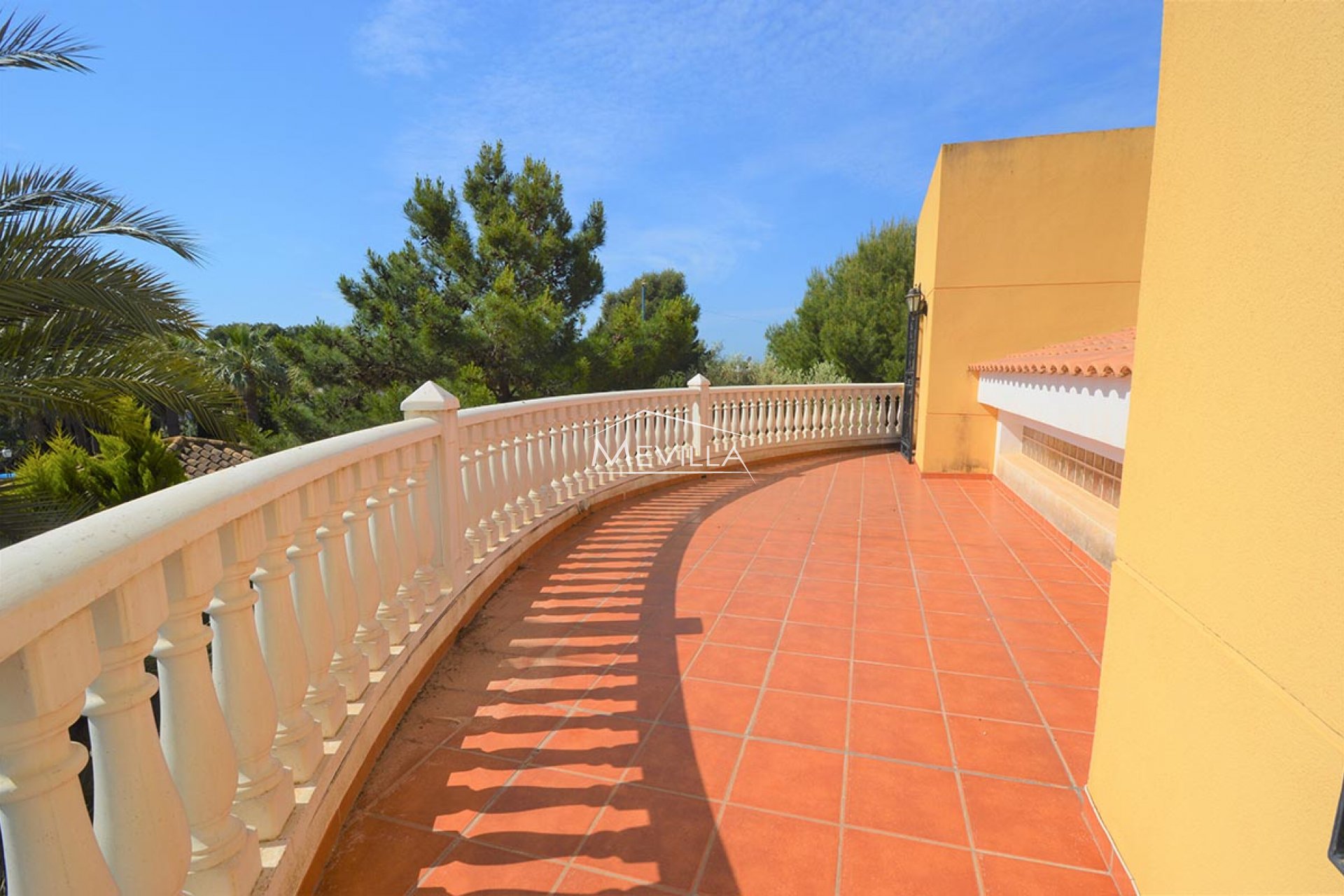 Återförsäljare - Villa - Orihuela Costa - Punta Prima