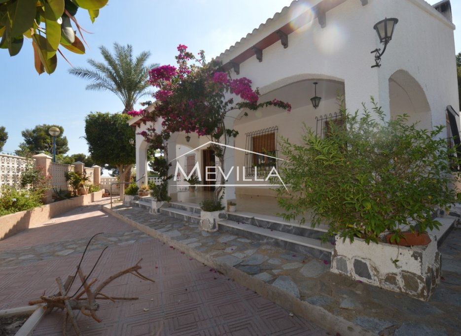 Återförsäljare - Villa - Orihuela Costa - Punta Prima