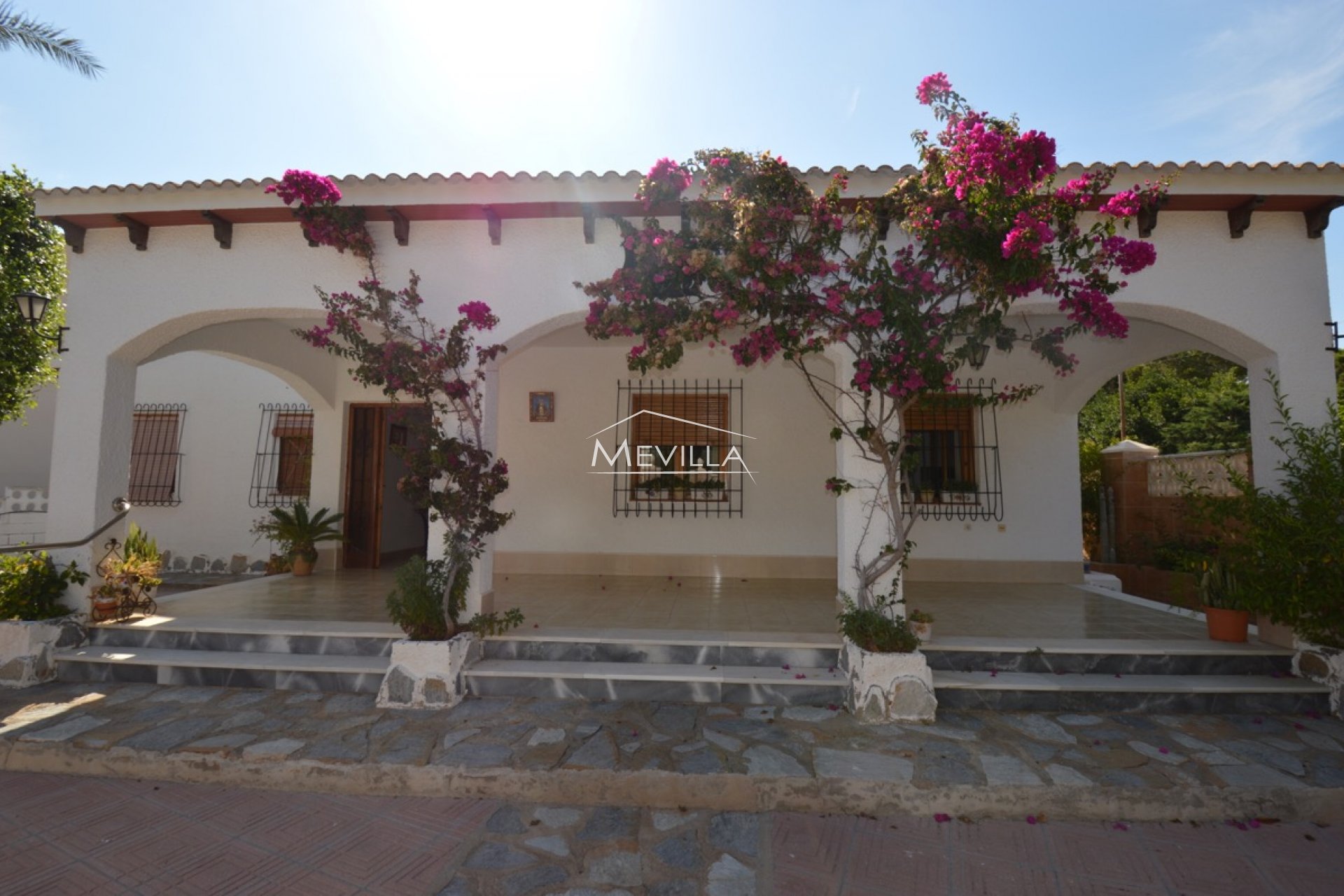 Återförsäljare - Villa - Orihuela Costa - Punta Prima