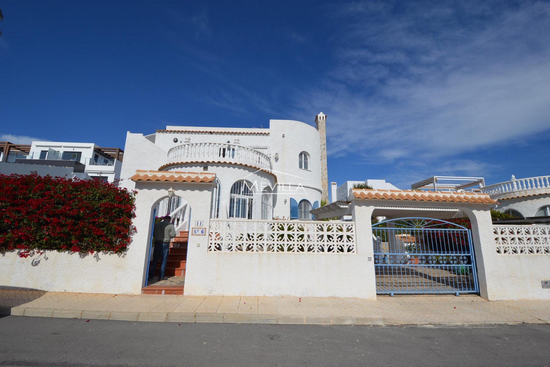 Återförsäljare - Villa - Orihuela Costa - Villamartin
