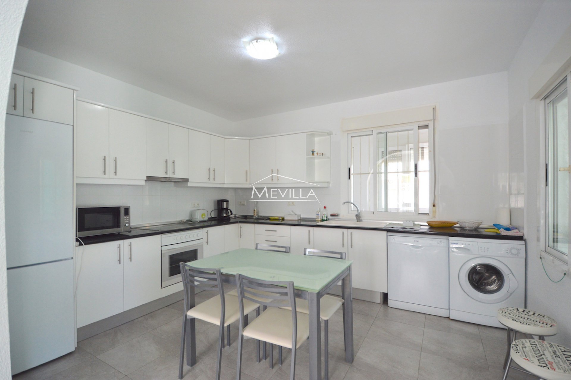 Återförsäljare - Villa - Orihuela Costa - Villamartin