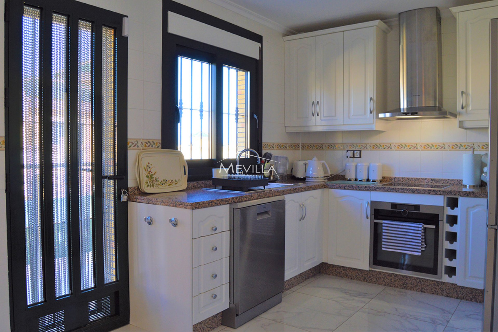 Återförsäljare - Villa - Orihuela Costa - Villamartin