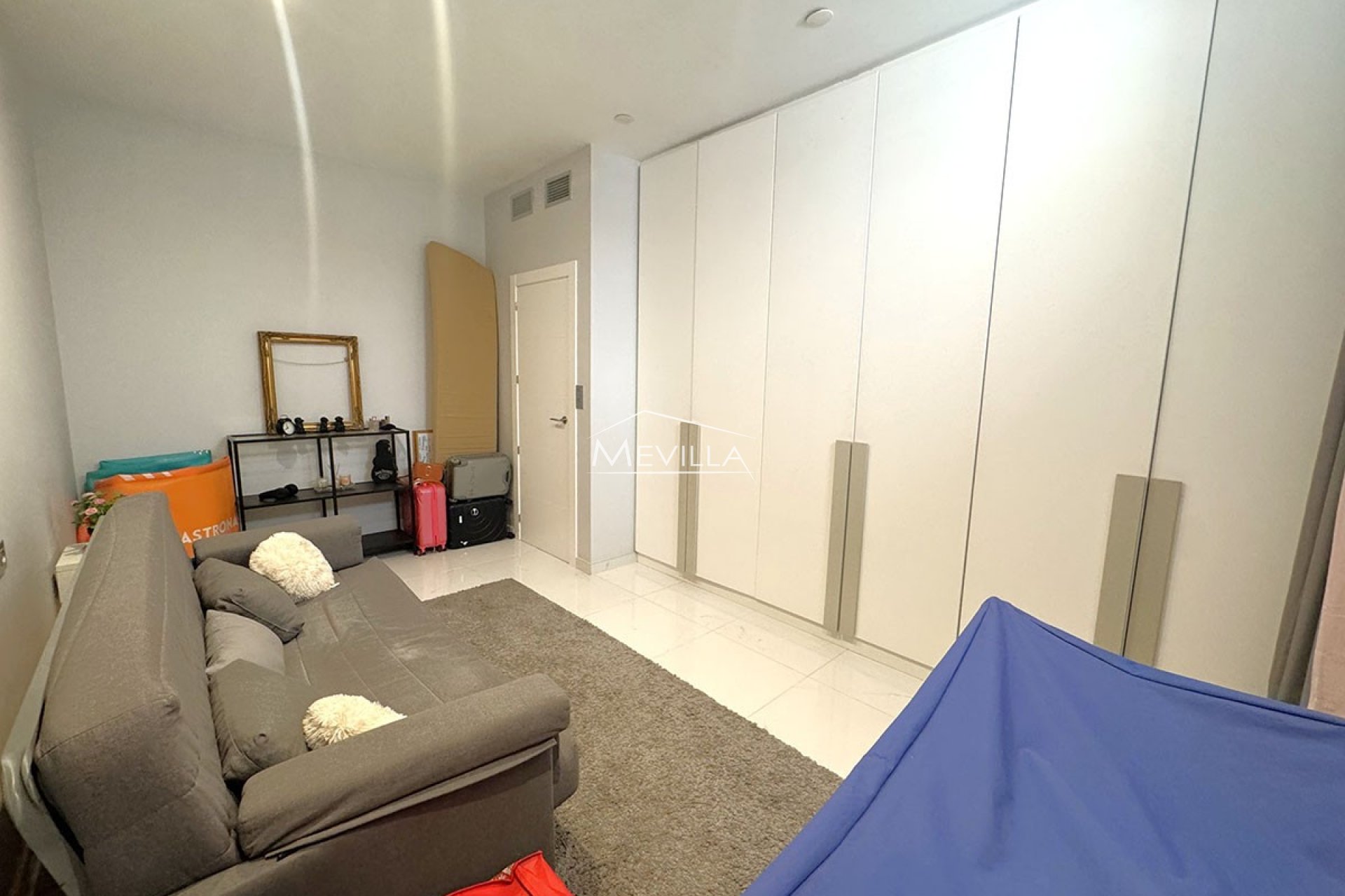 Återförsäljare - Villa - Orihuela Costa - Villamartin