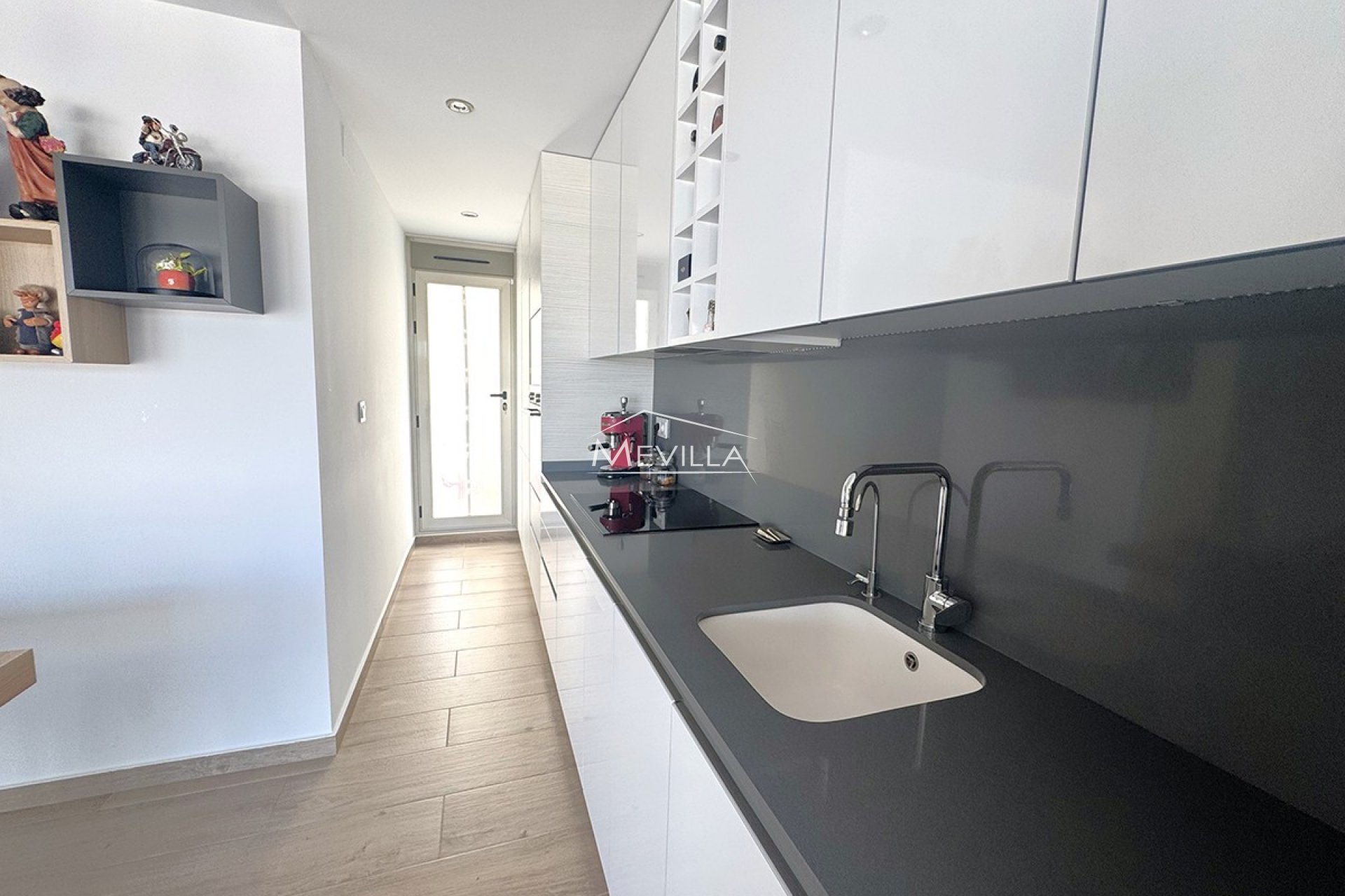 Återförsäljare - Villa - Orihuela Costa - Villamartin