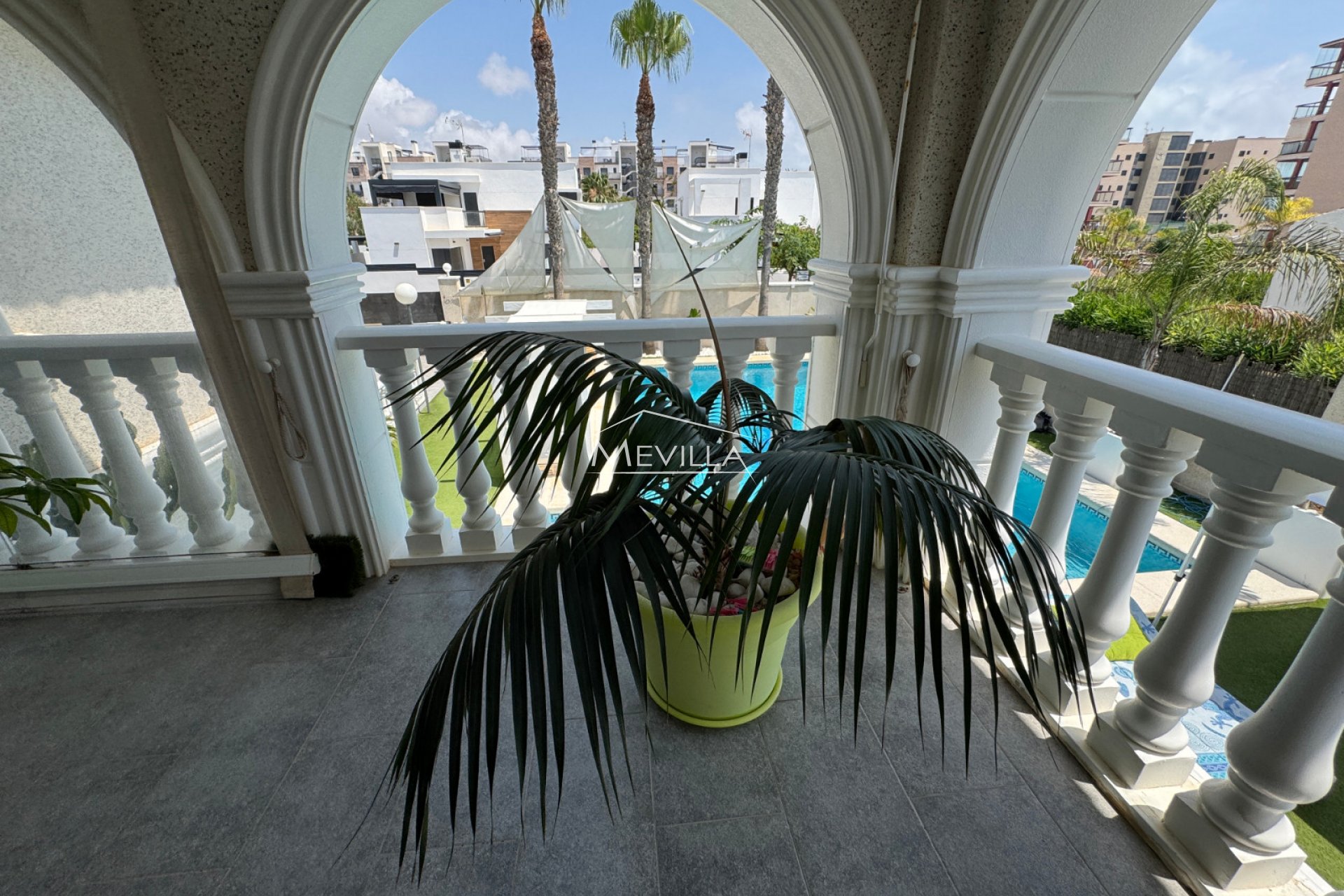 Återförsäljare - Villa - Orihuela