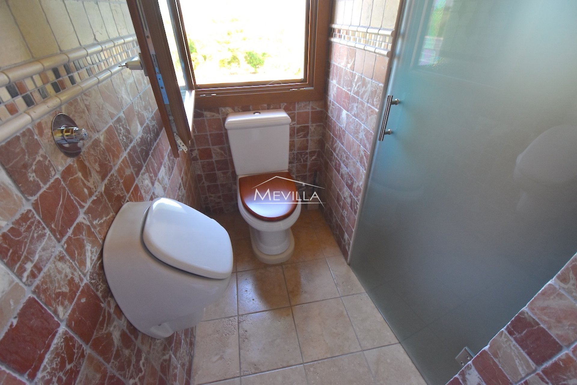 Återförsäljare - Villa - Rafal