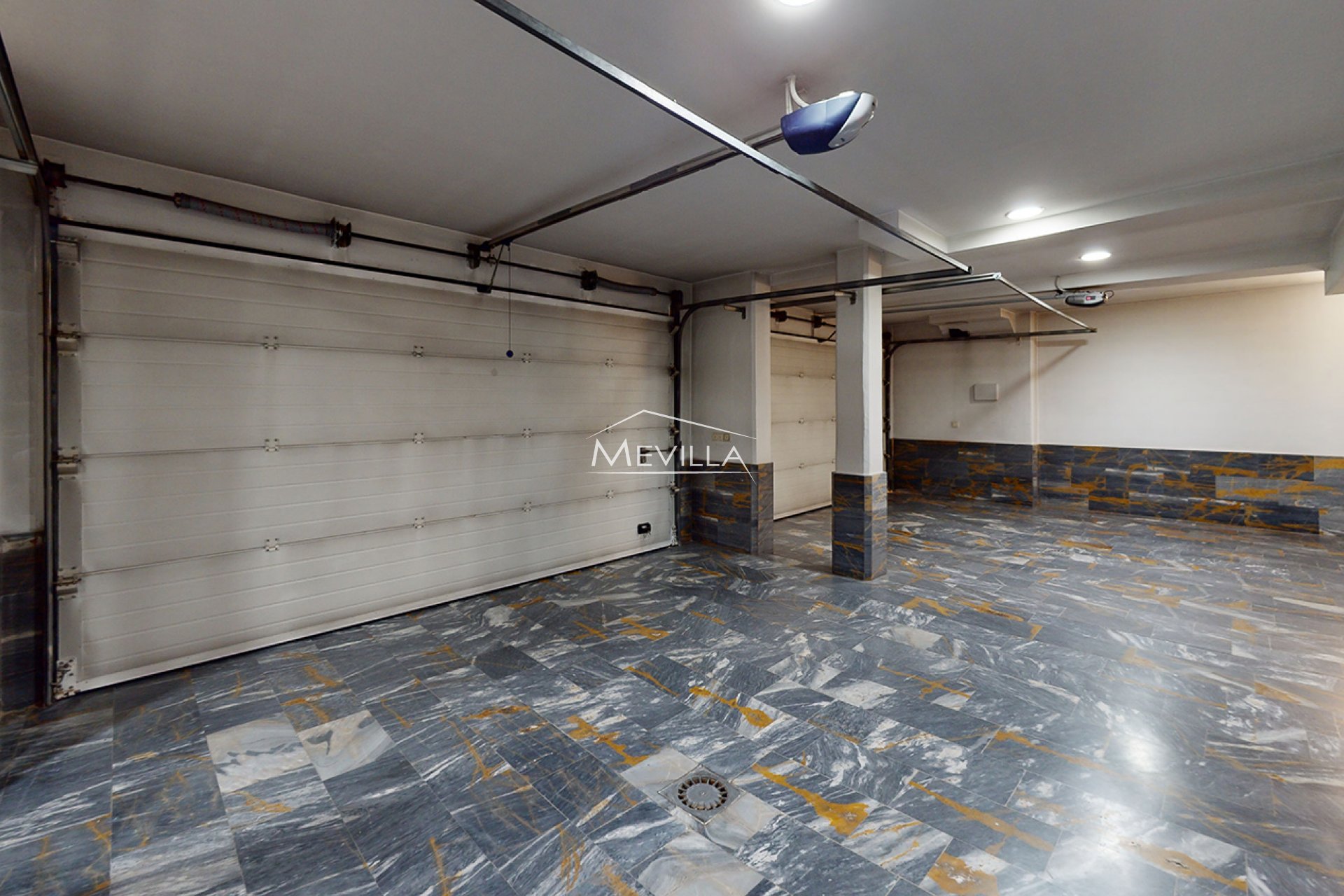 Återförsäljare - Villa - San Miguel de Salinas