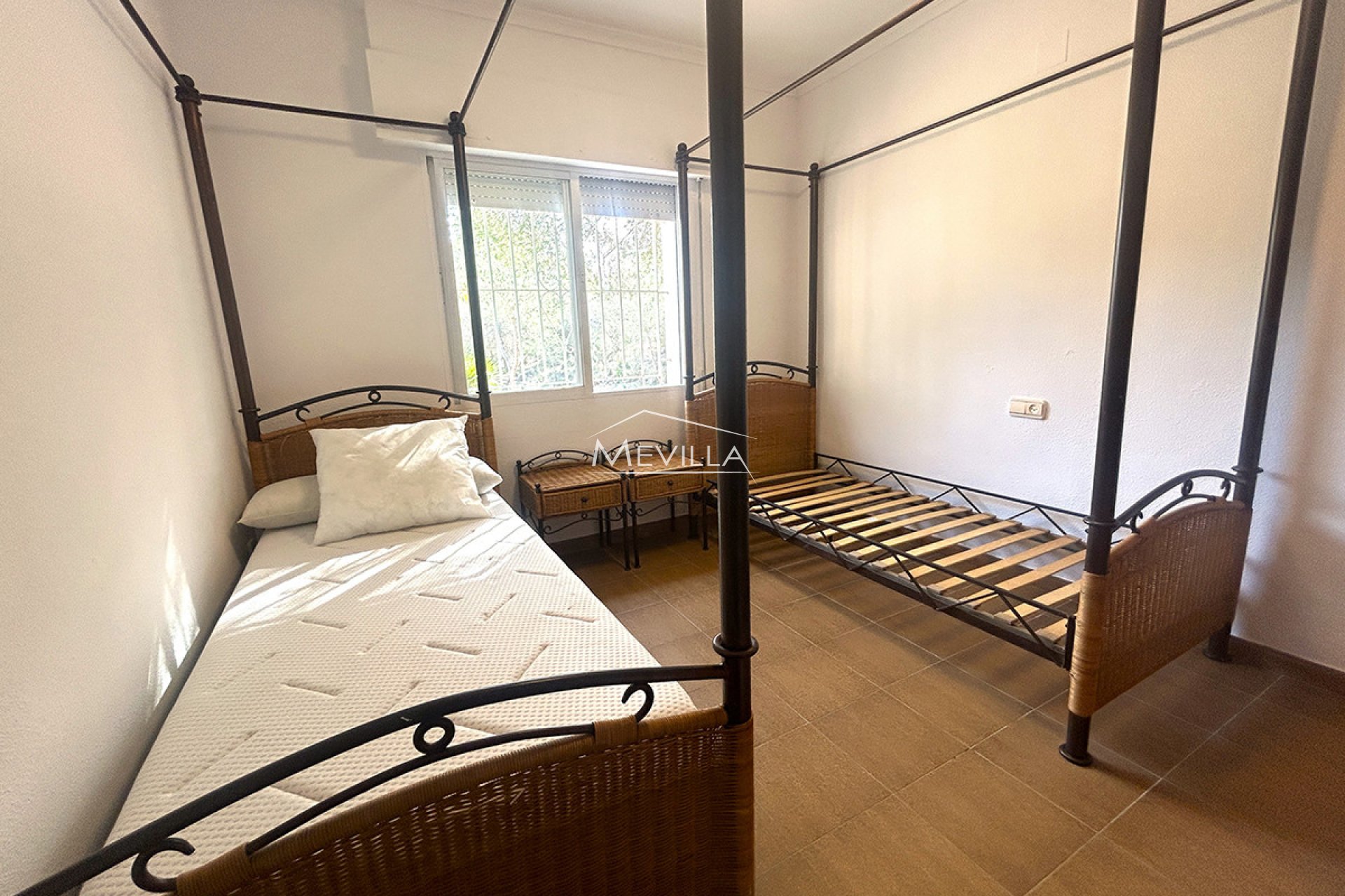 Återförsäljare - Villa - San Miguel de Salinas